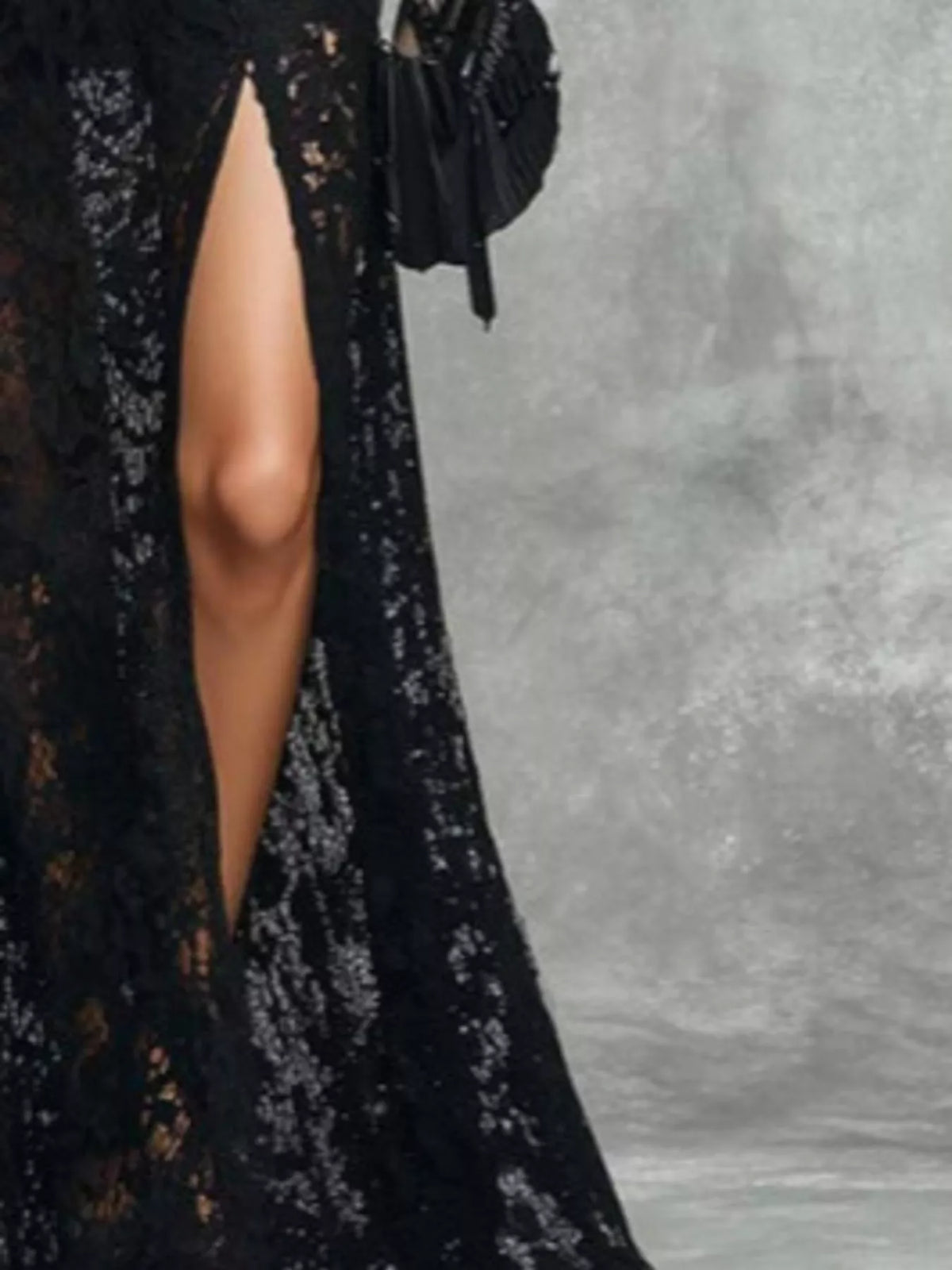 Women's Black Slit Lace Sleeveless Maxi Dress - Black