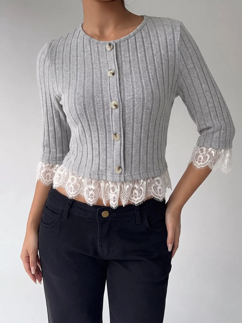 Women's Gray Lace Hem Ribbed Knit Button-Down Top - Gray