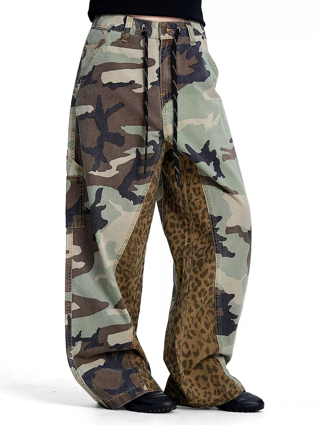 Men's Army Green Men's Camouflage Leopard Patchwork Cargo Pants - Army Green