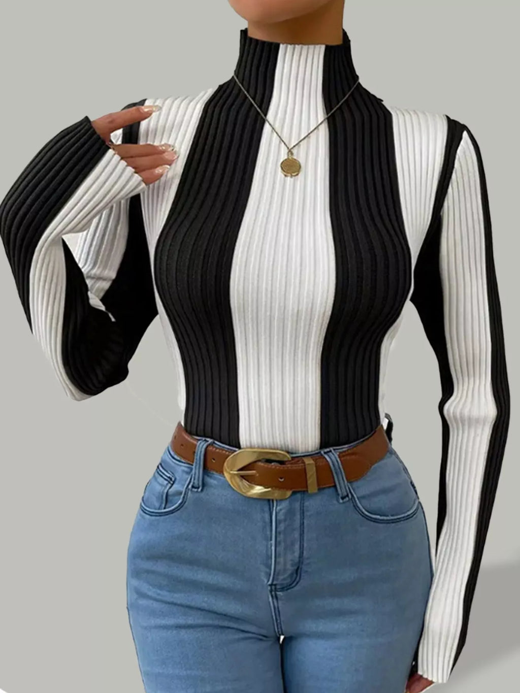 Women's Color Block Turtleneck Ribbed Knit Top - Black