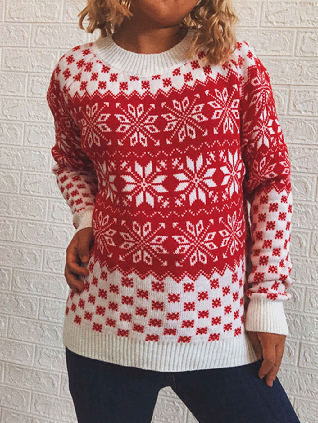 Women's Snowflake Pattern Long Sleeve Sweater
