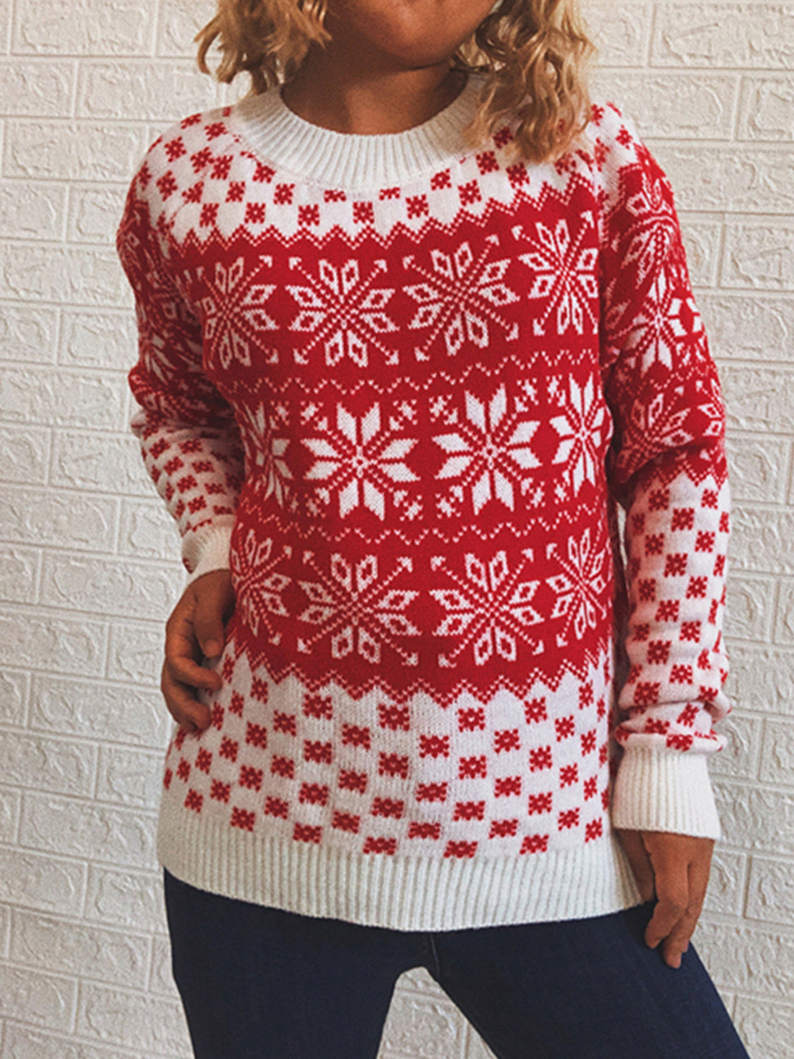 Women's Snowflake Pattern Long Sleeve Sweater