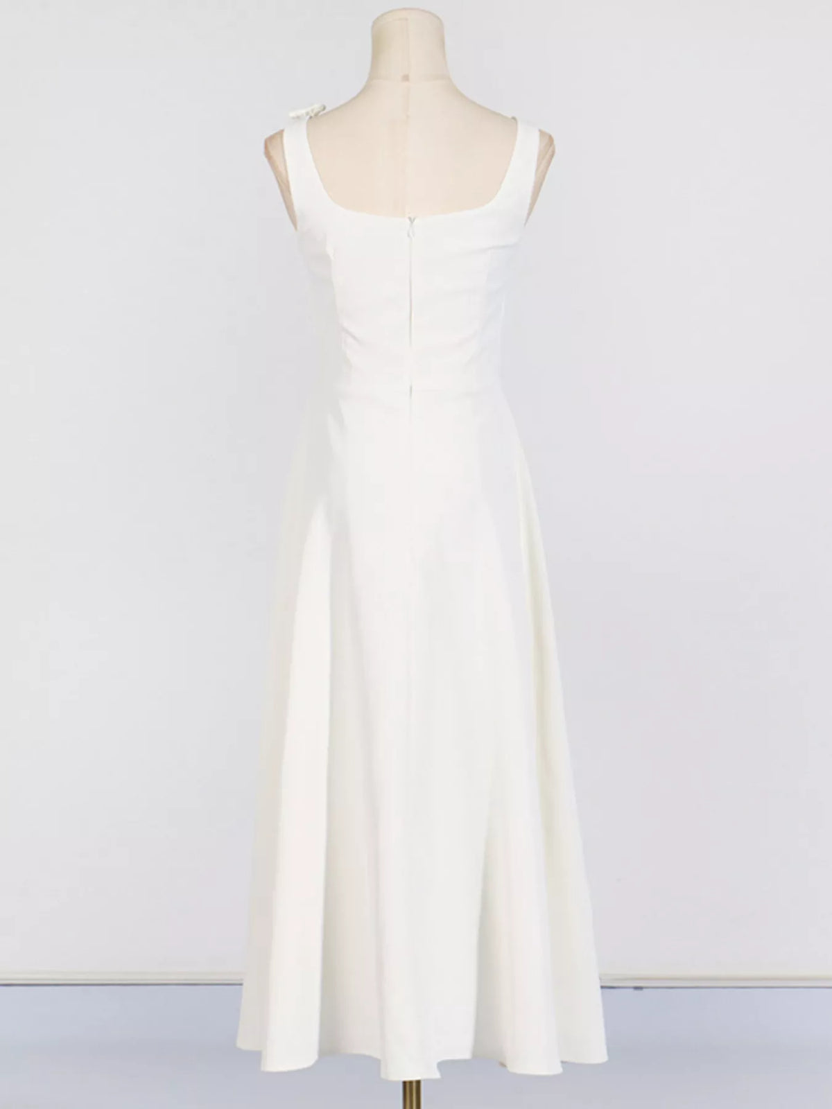 Women's White Floral Embellished Sleeveless Midi Dress - White