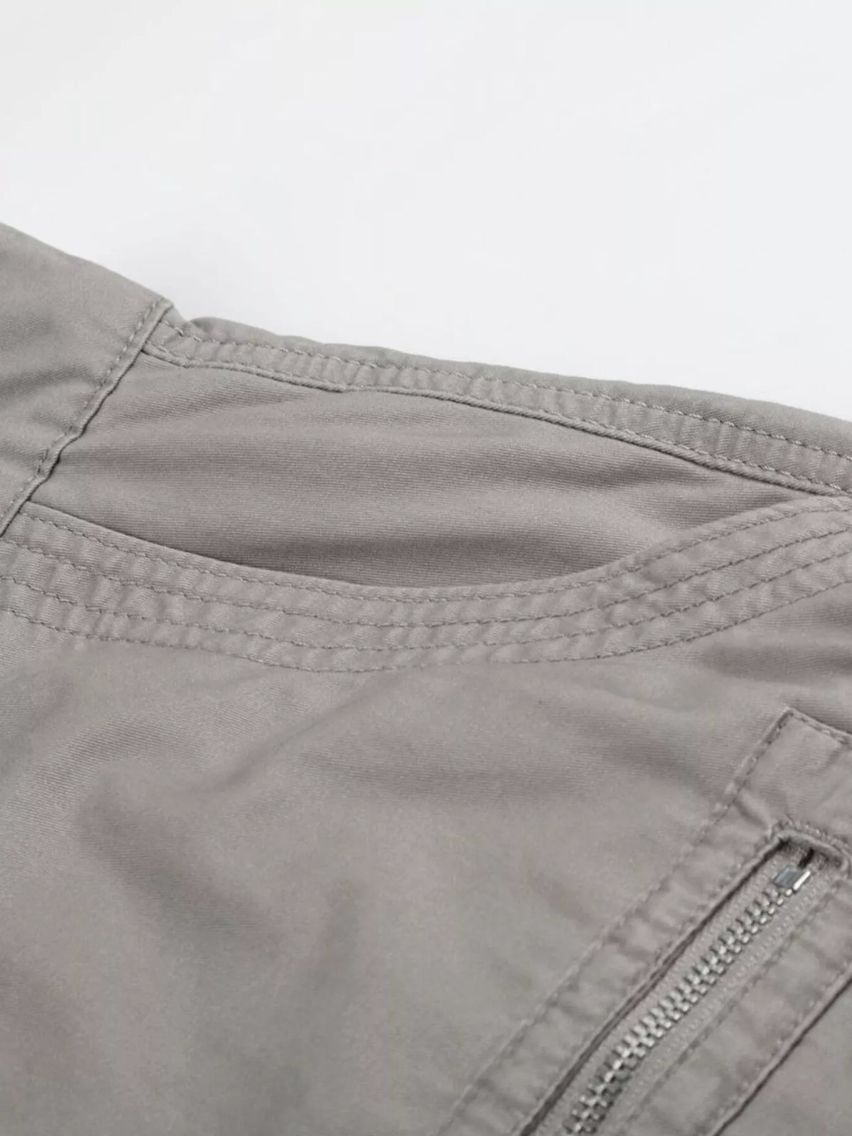 Men's Grey Men's Cargo Shorts with Multiple Pockets - Grey
