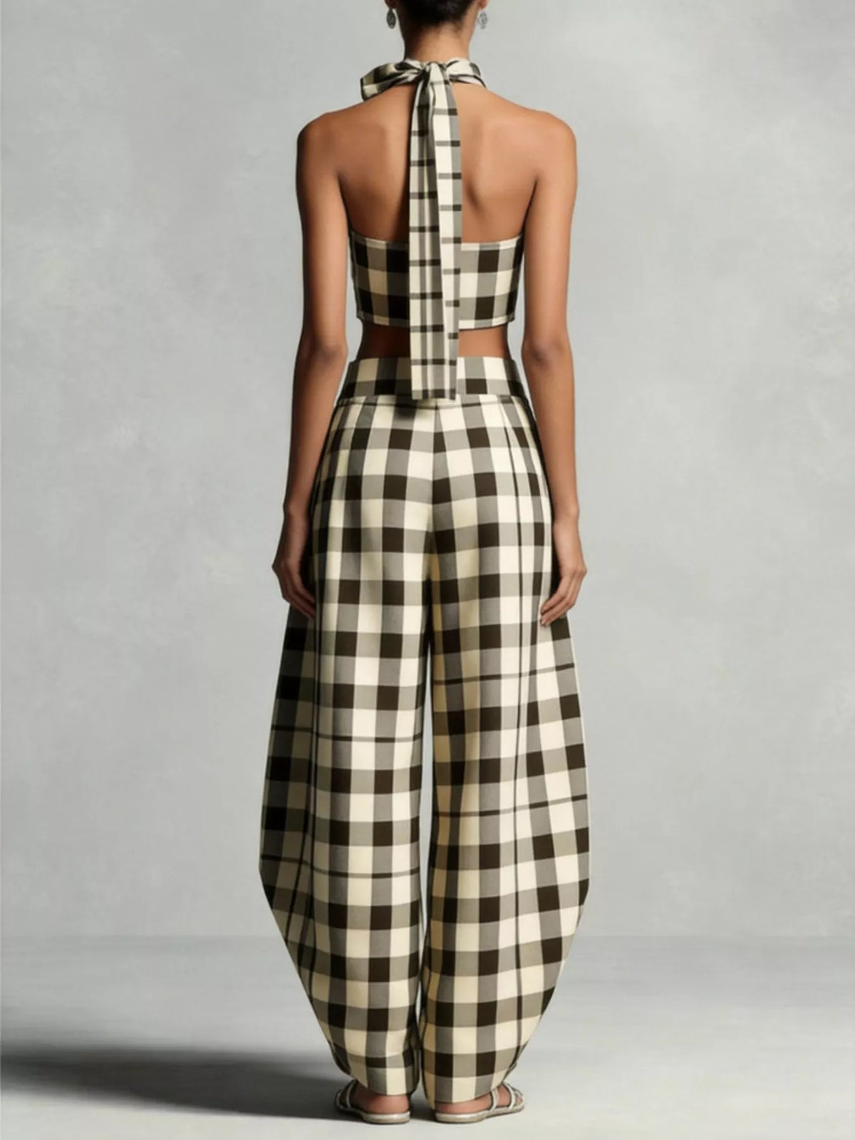 Women's Plaid Halter Neck Crop Top and Wide-Leg Pants Two-Piece Set - Plaid