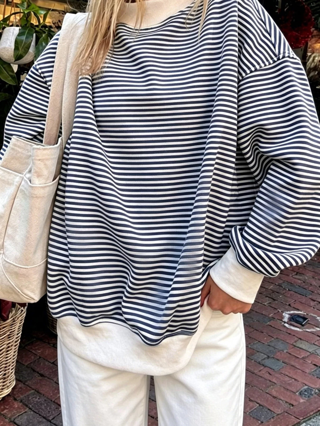 Women's Oversized Striped Crew Neck Sweatshirt