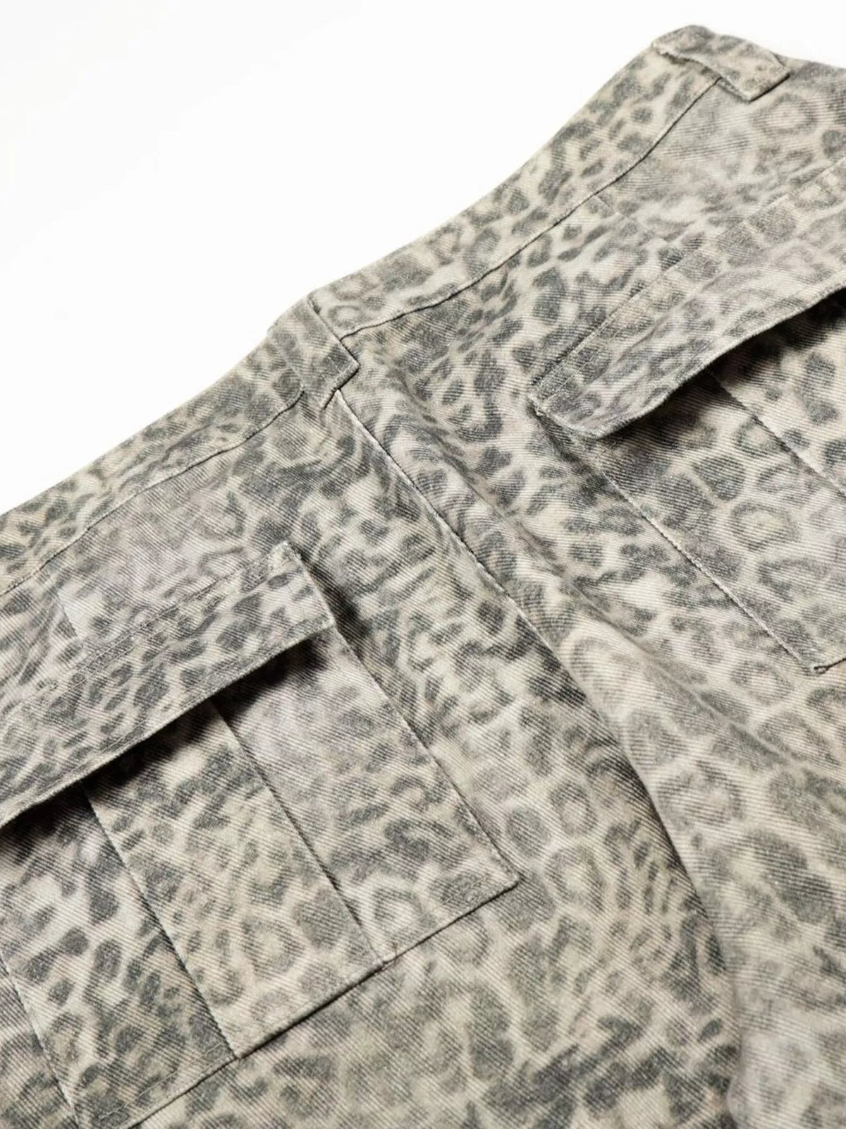 Men's Leopard Print Cargo Pants - Leopard