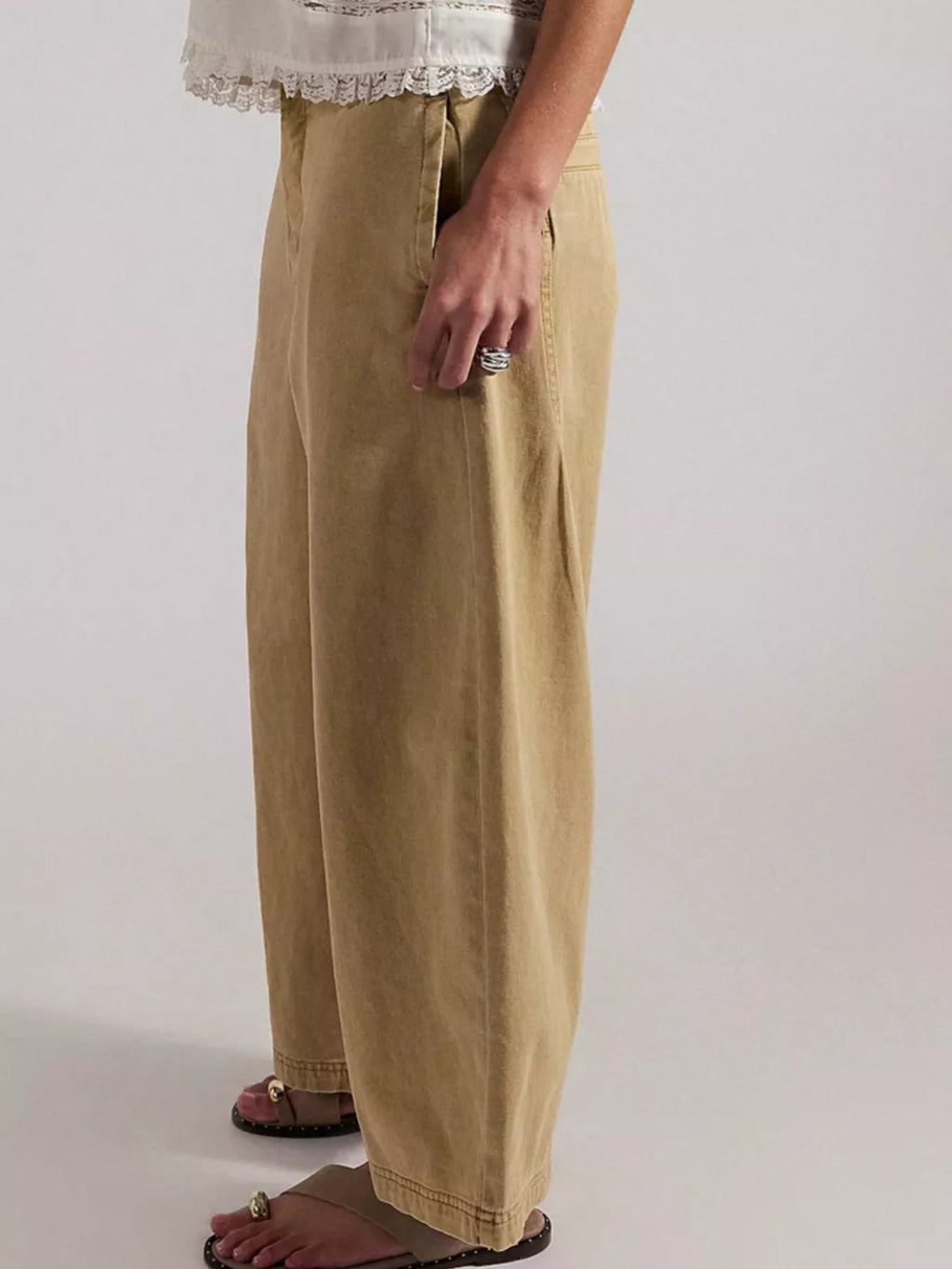 Women's Wide-Leg Cropped Jeans