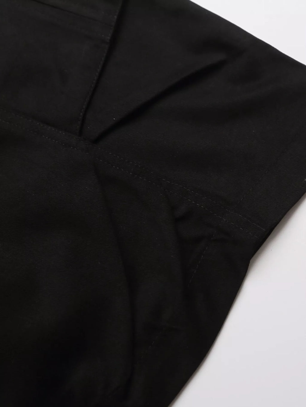 Men's Embroidered Cargo Capris