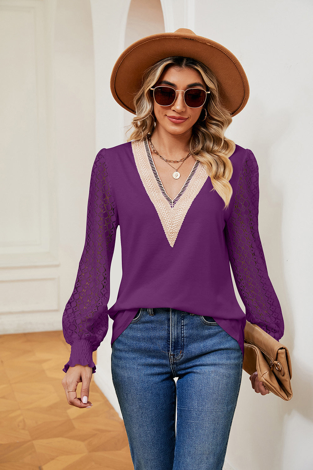Women's Contrast V-Neck Long Sleeve Blouse
