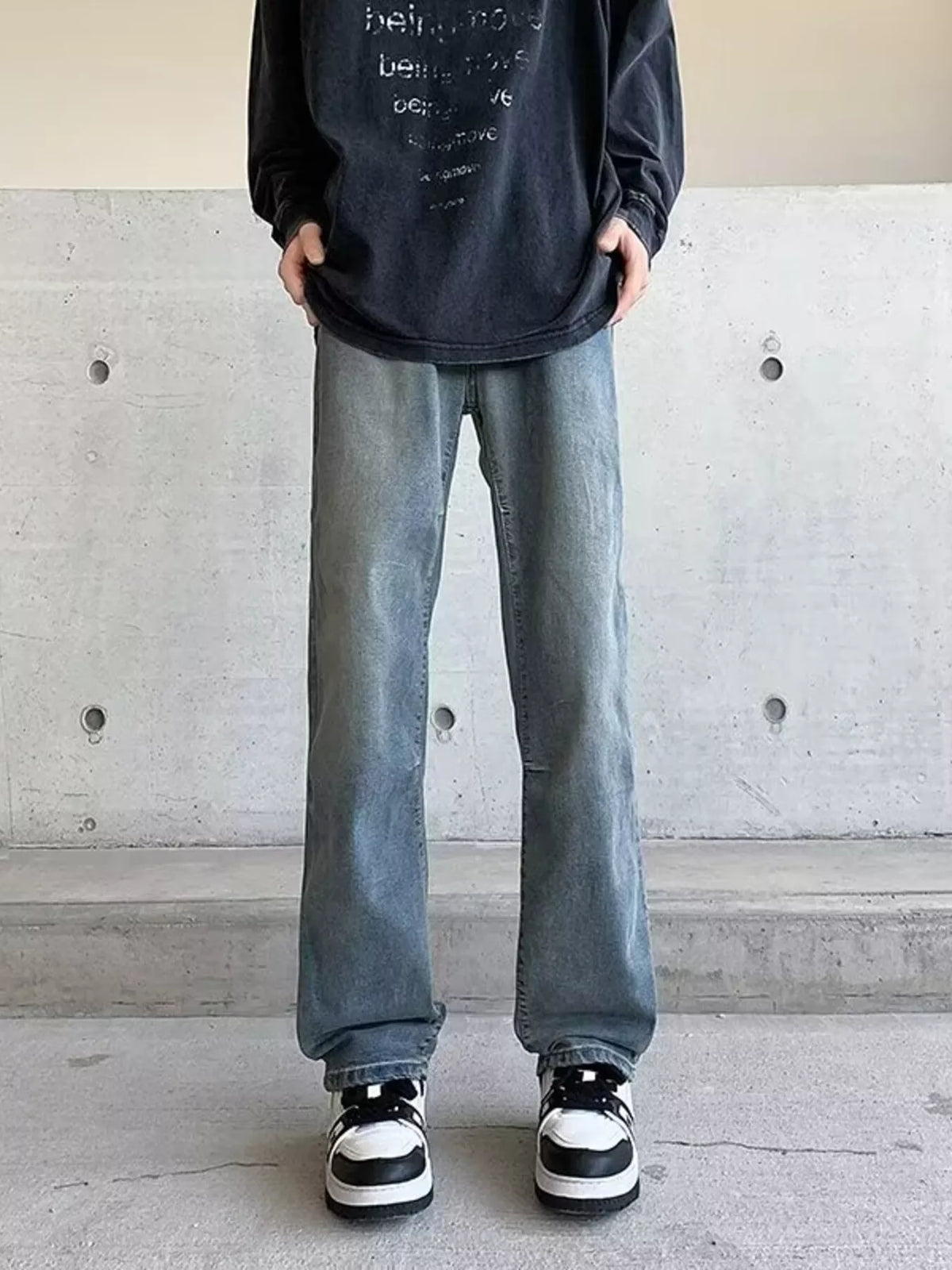 Men's Plus Size Vintage Wash Wide Leg Jeans in Light & Medium
