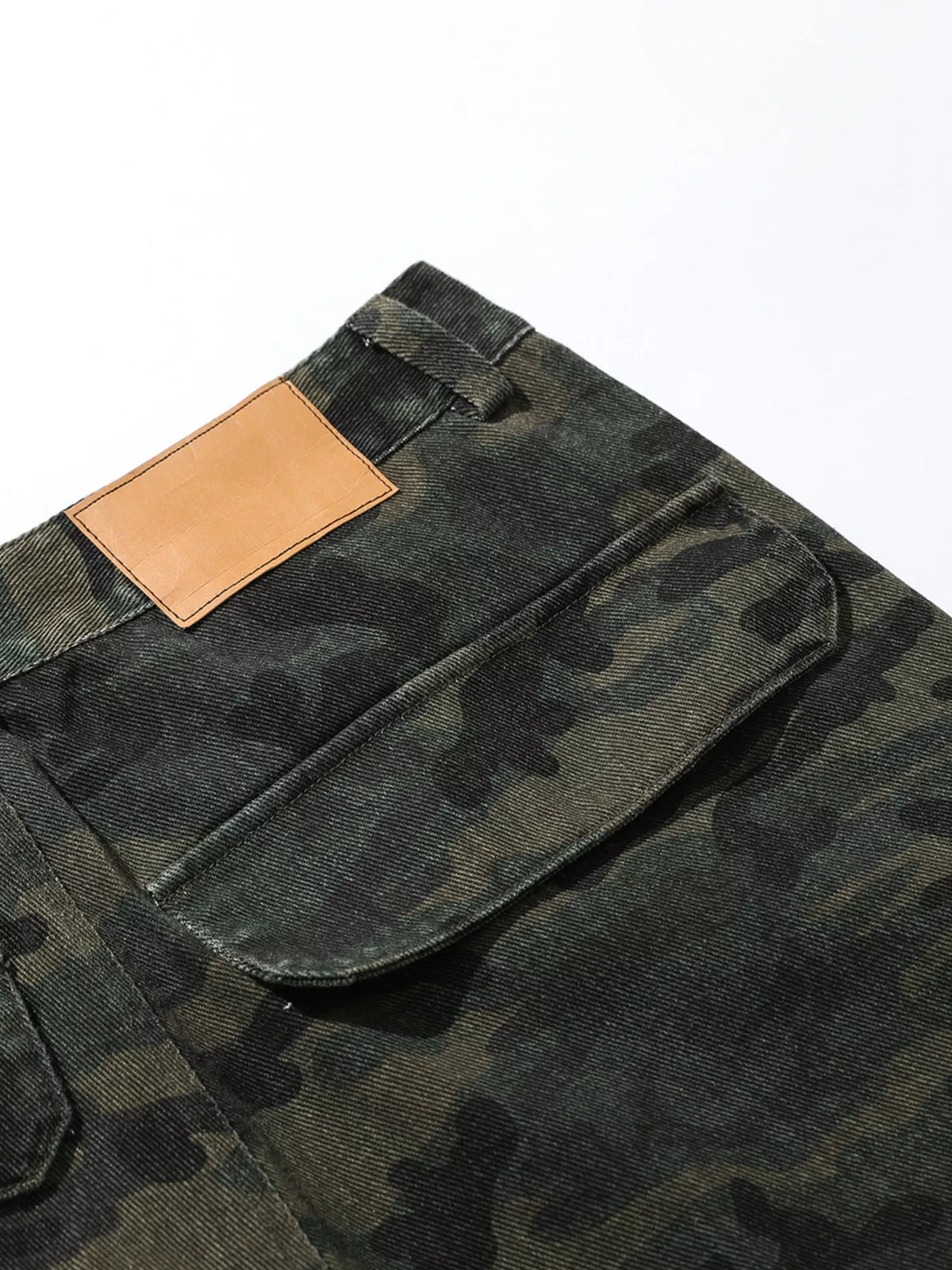 Men's Green Camouflage Men's Camouflage Cargo Capris - Green Camouflage