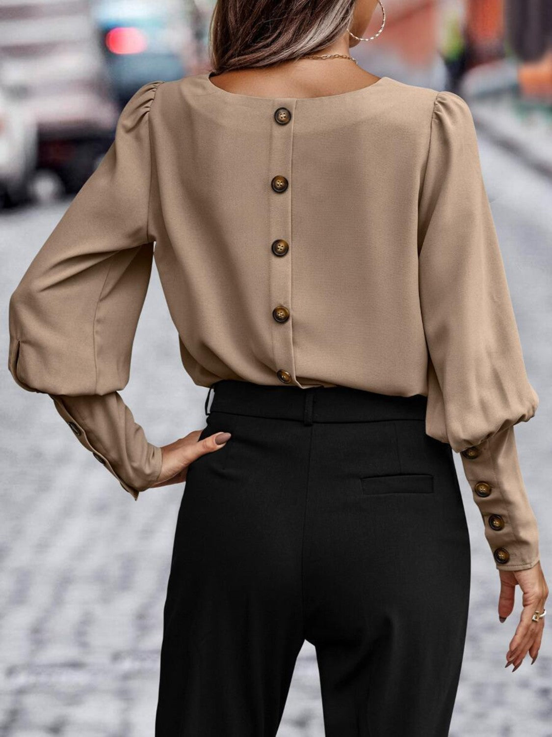 Women's Round Neck Lantern Sleeve Blouse