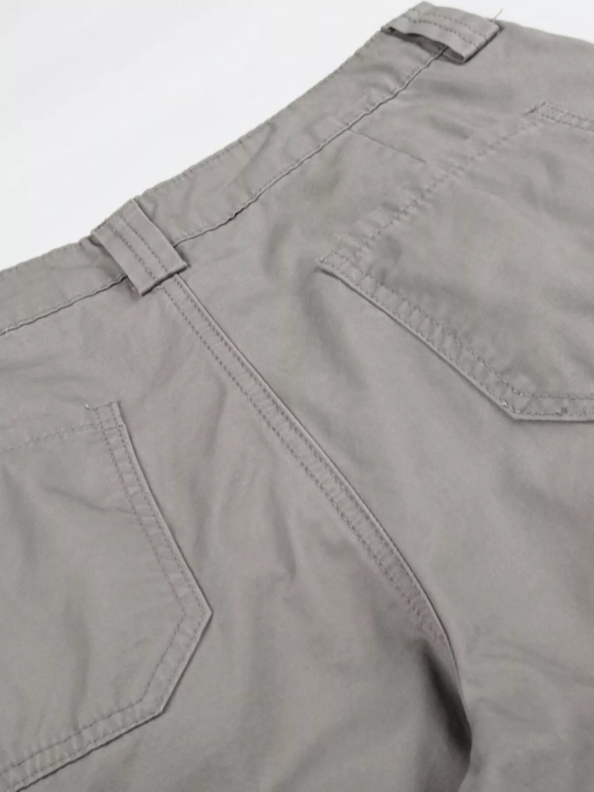 Men's Grey Men's Cargo Shorts with Multiple Pockets - Grey