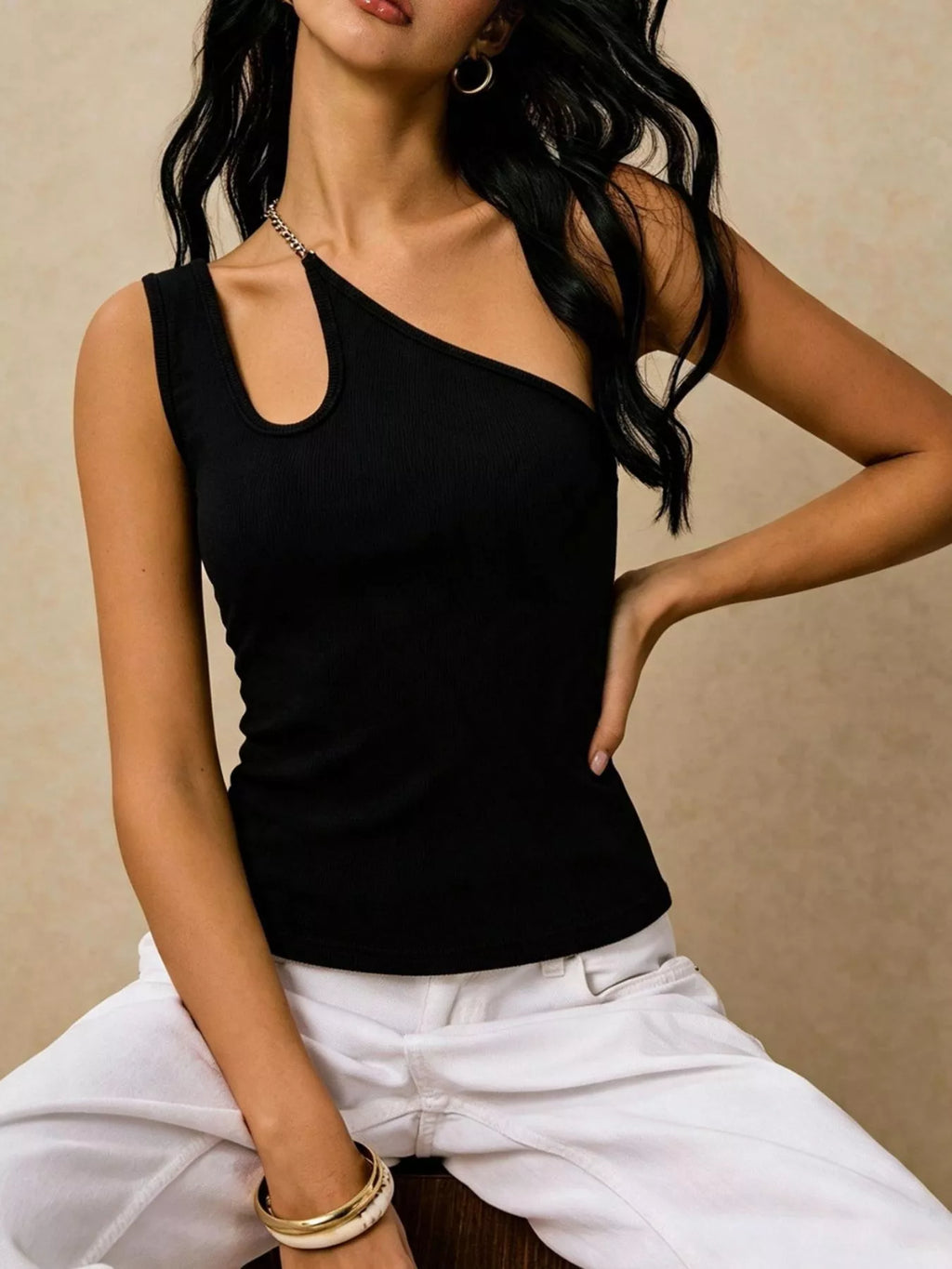 Women's Black Cutout Asymmetrical Chain Strap Ribbed Tank - Black
