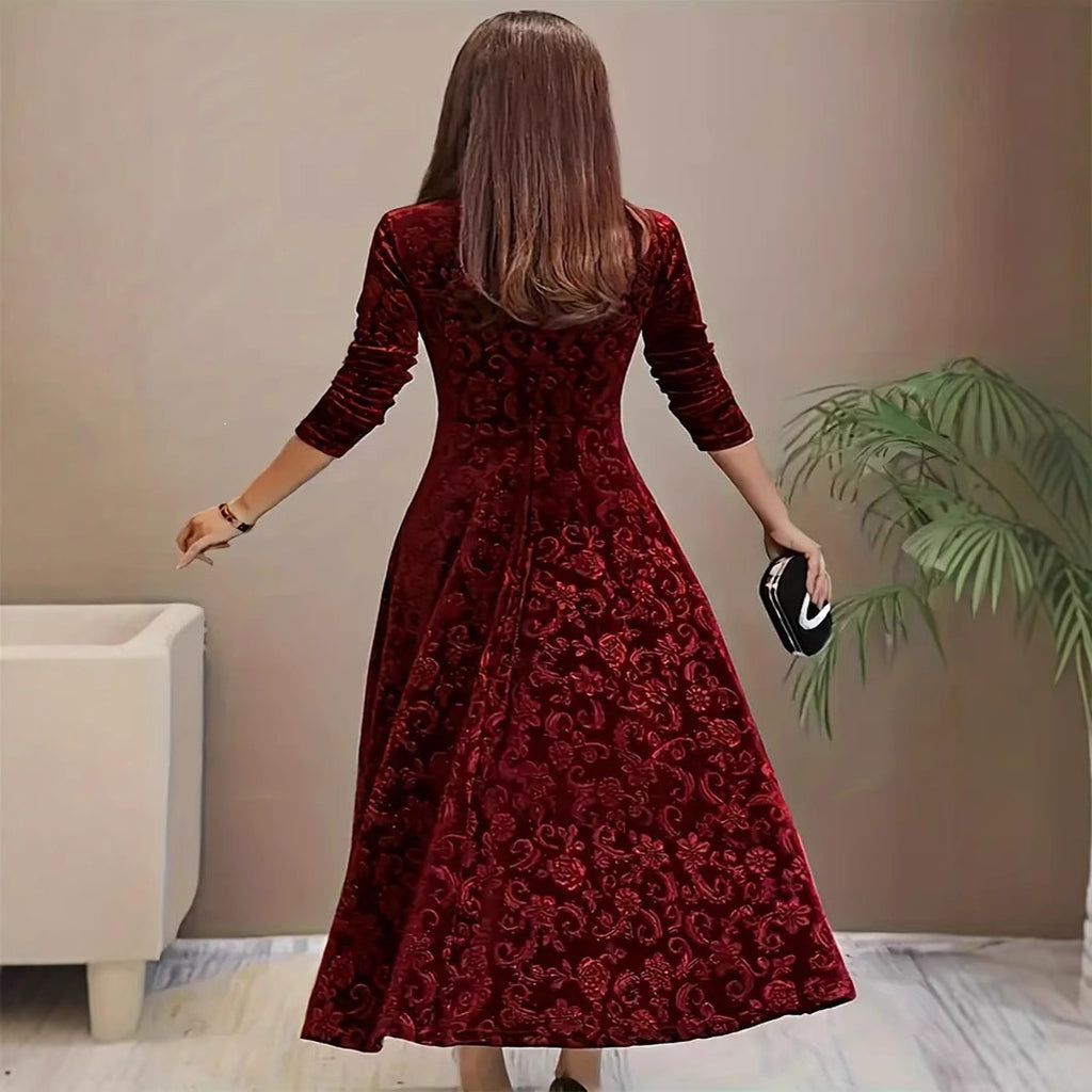 Plus-size Fashion Elegant Solid Color Jacquard Long-sleeve Square-neck Dress, Loose Extra-large Size Gold Velvet