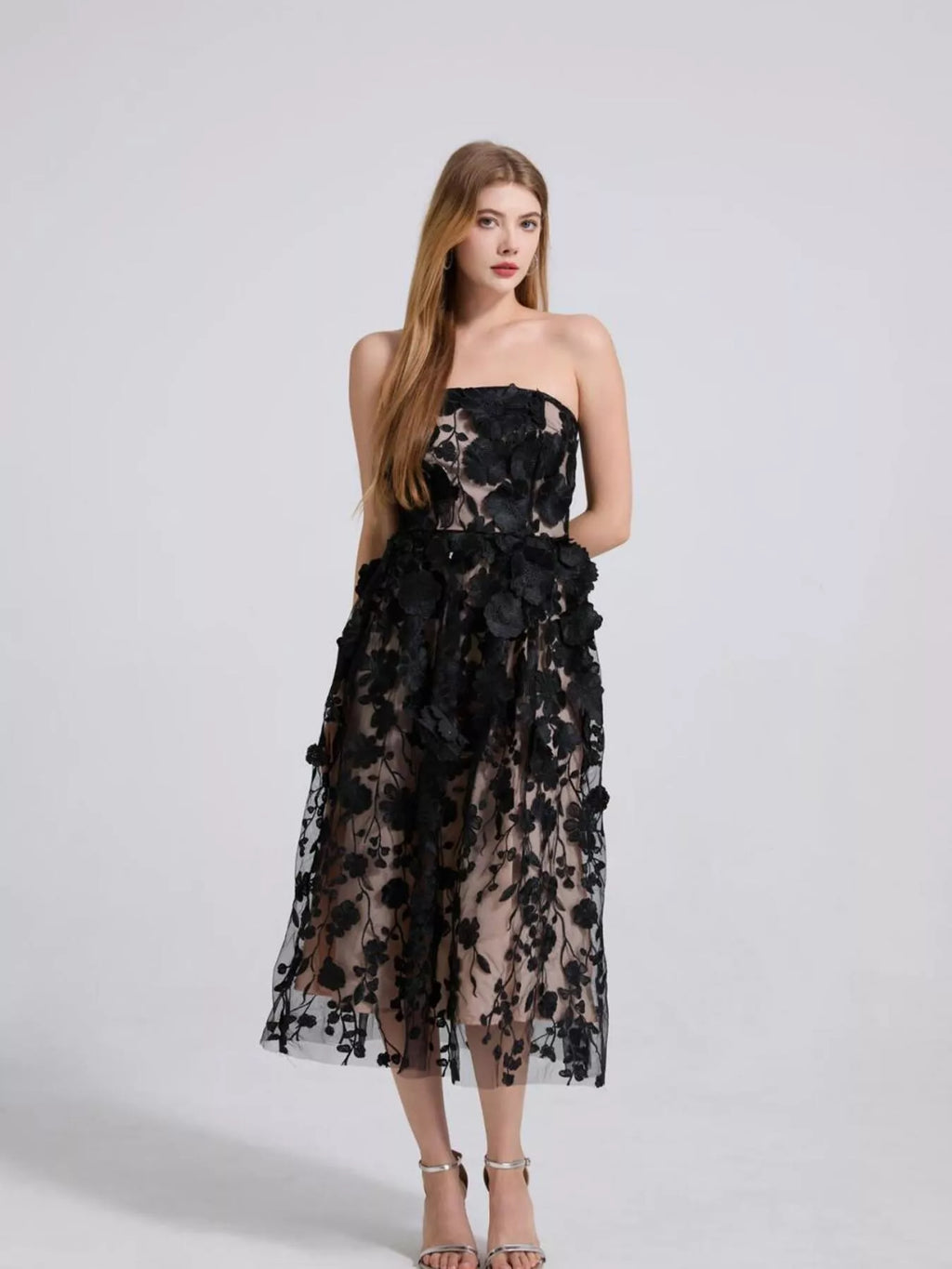 Women's Floral Applique Strapless Midi Dress