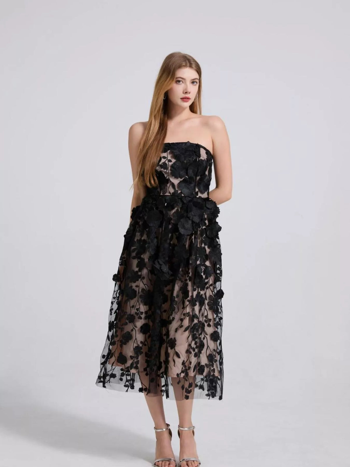 Women's Floral Applique Strapless Midi Dress