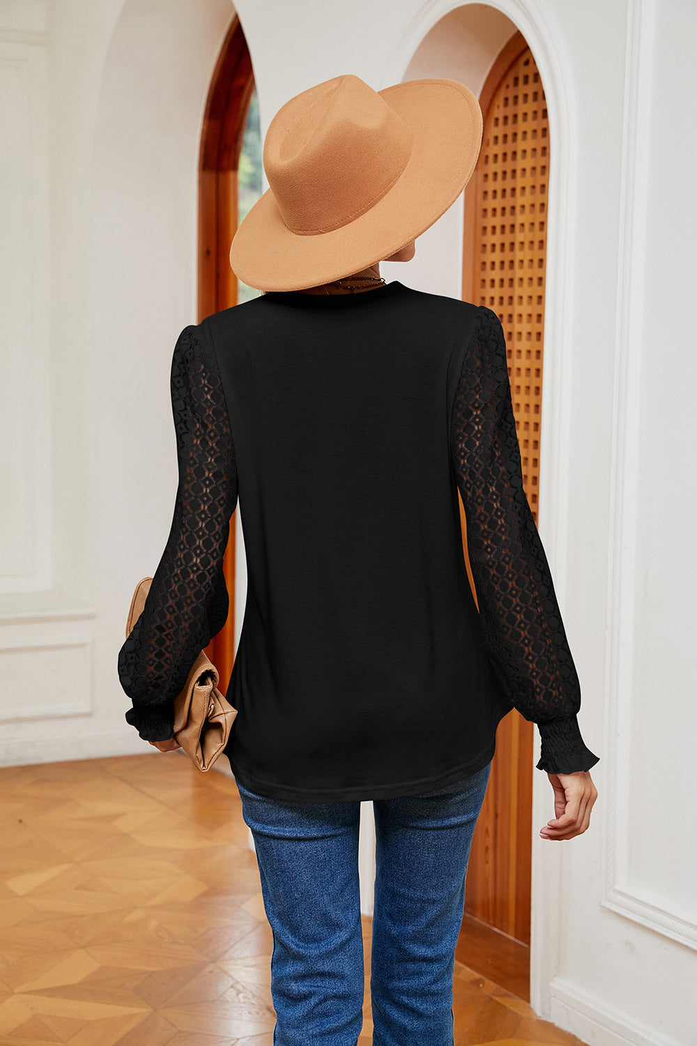 Women's Contrast V-Neck Long Sleeve Blouse