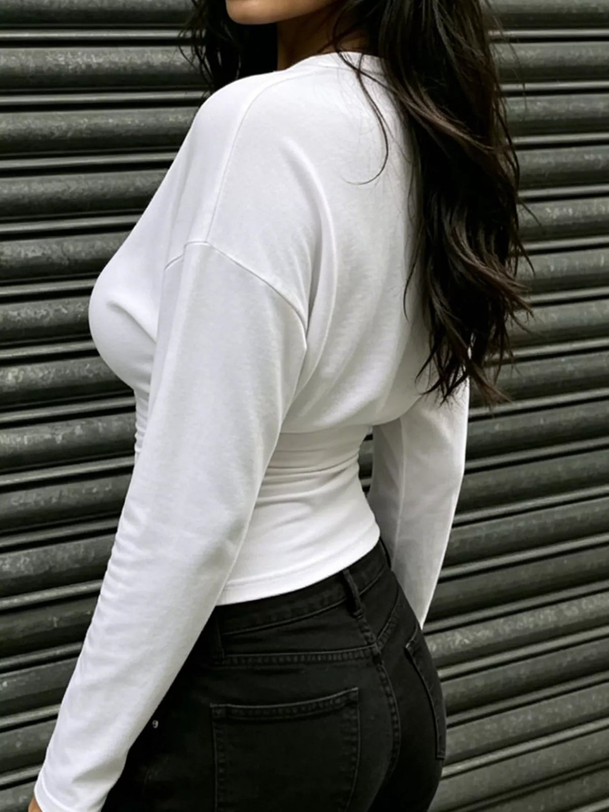 Slim Fit V-Neck Long Sleeve Ruched T-Shirt