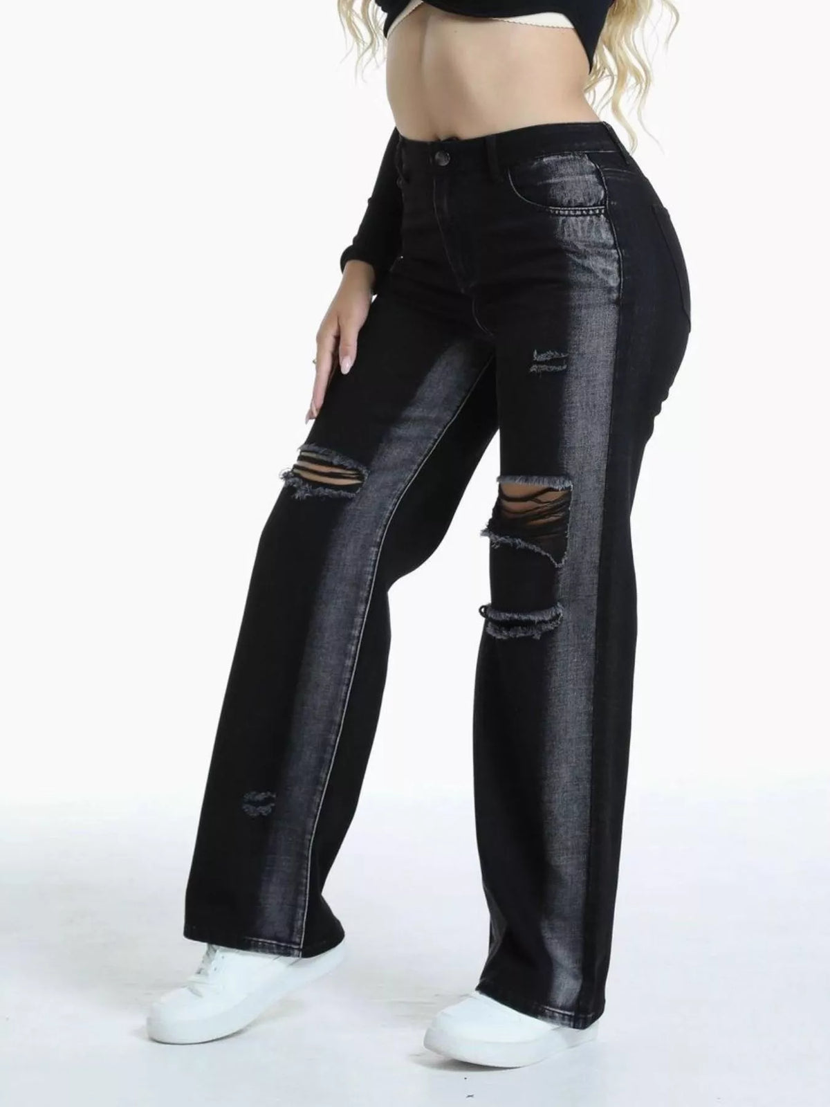 Women's Black Distressed Wide-Leg Jeans - Black