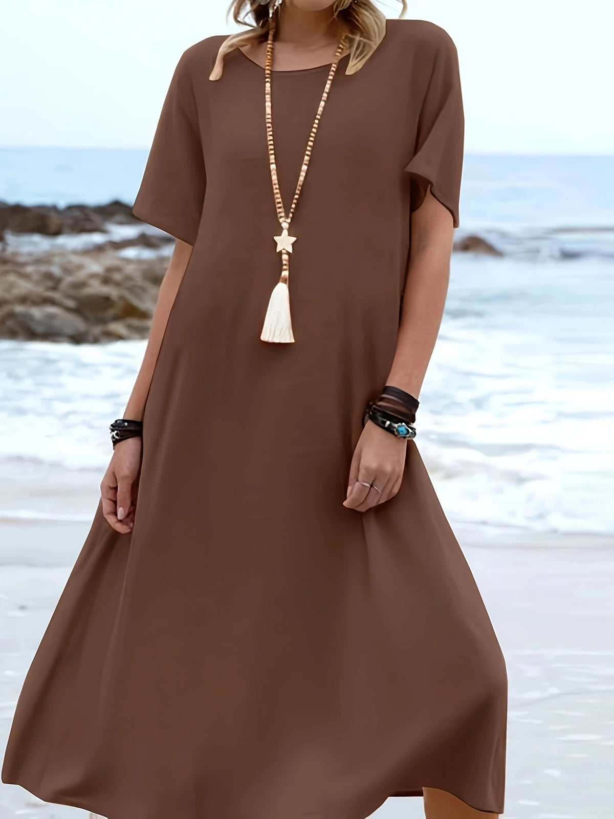 Summer Popular Resort Style Solid Color Round Neck Short-Sleeved Dress