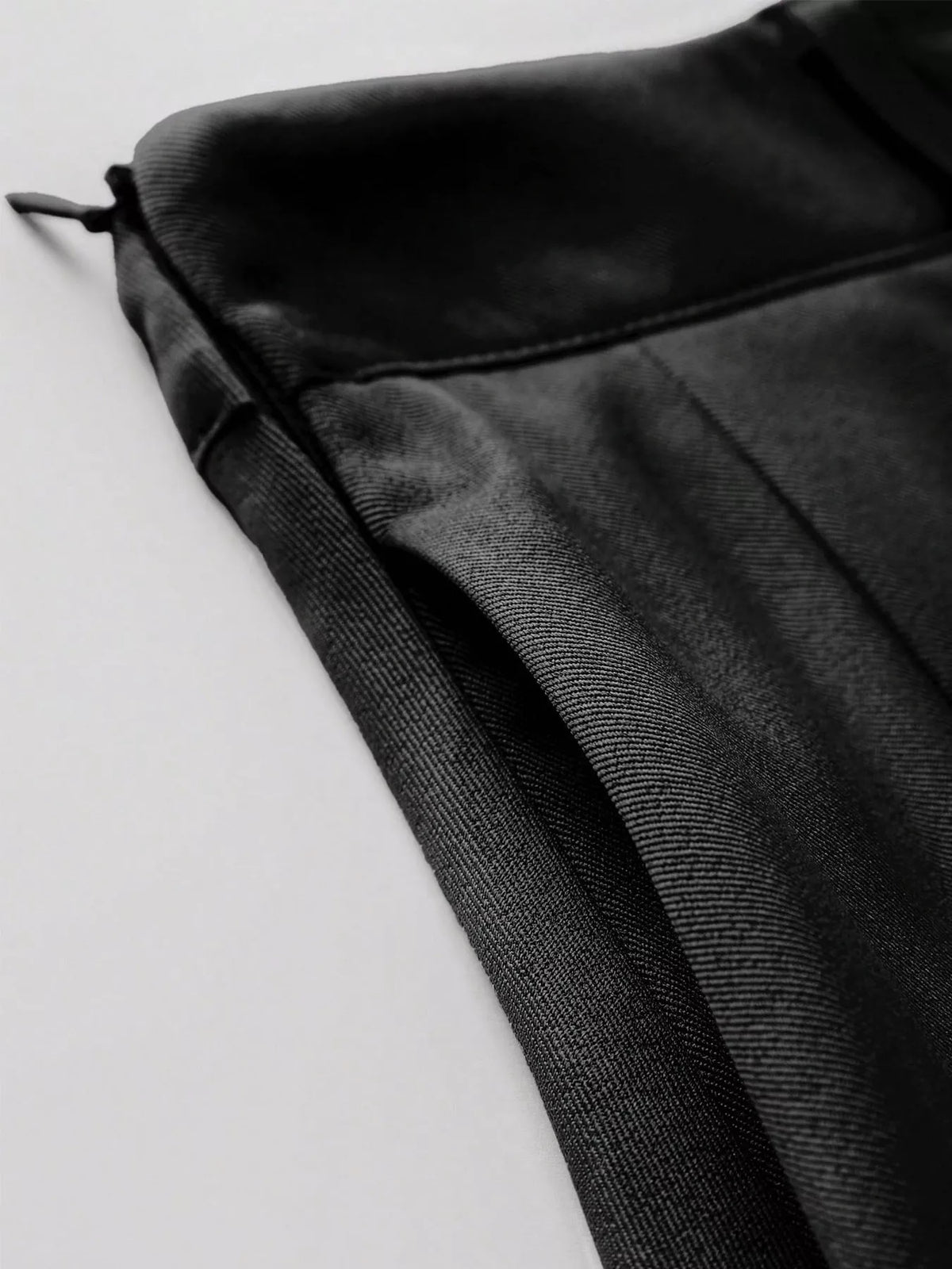 Women's Black Pleated Mini Skirt - Black