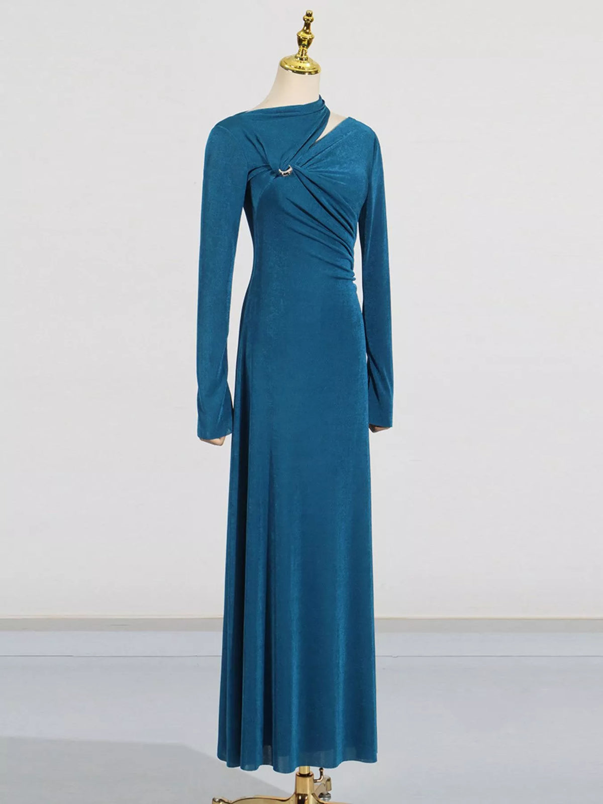 Women's Blue Cutout Ruched Long Sleeve Maxi Dress - Blue