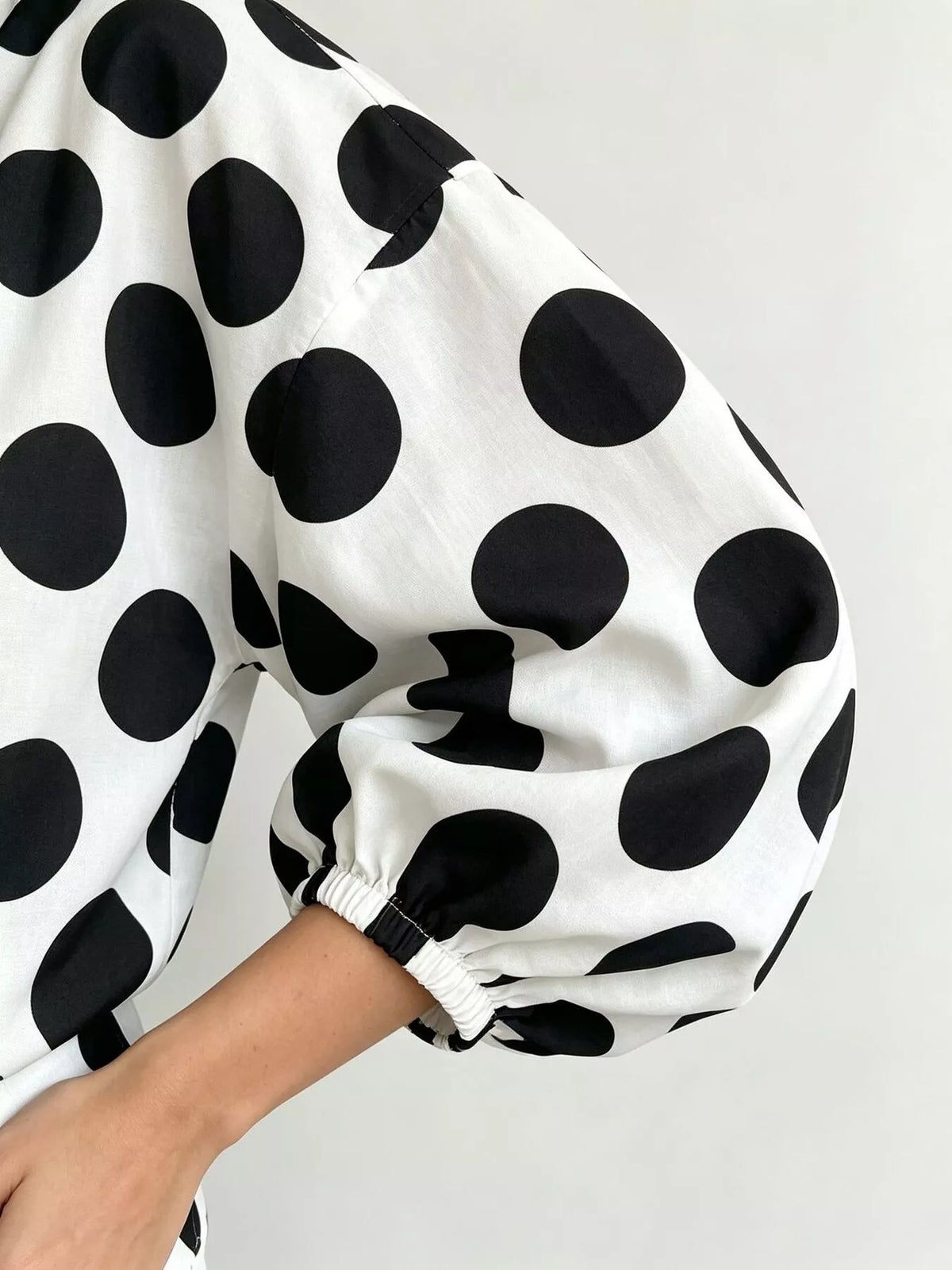 Women's White Polka Dot Puff Sleeve Shirt - White