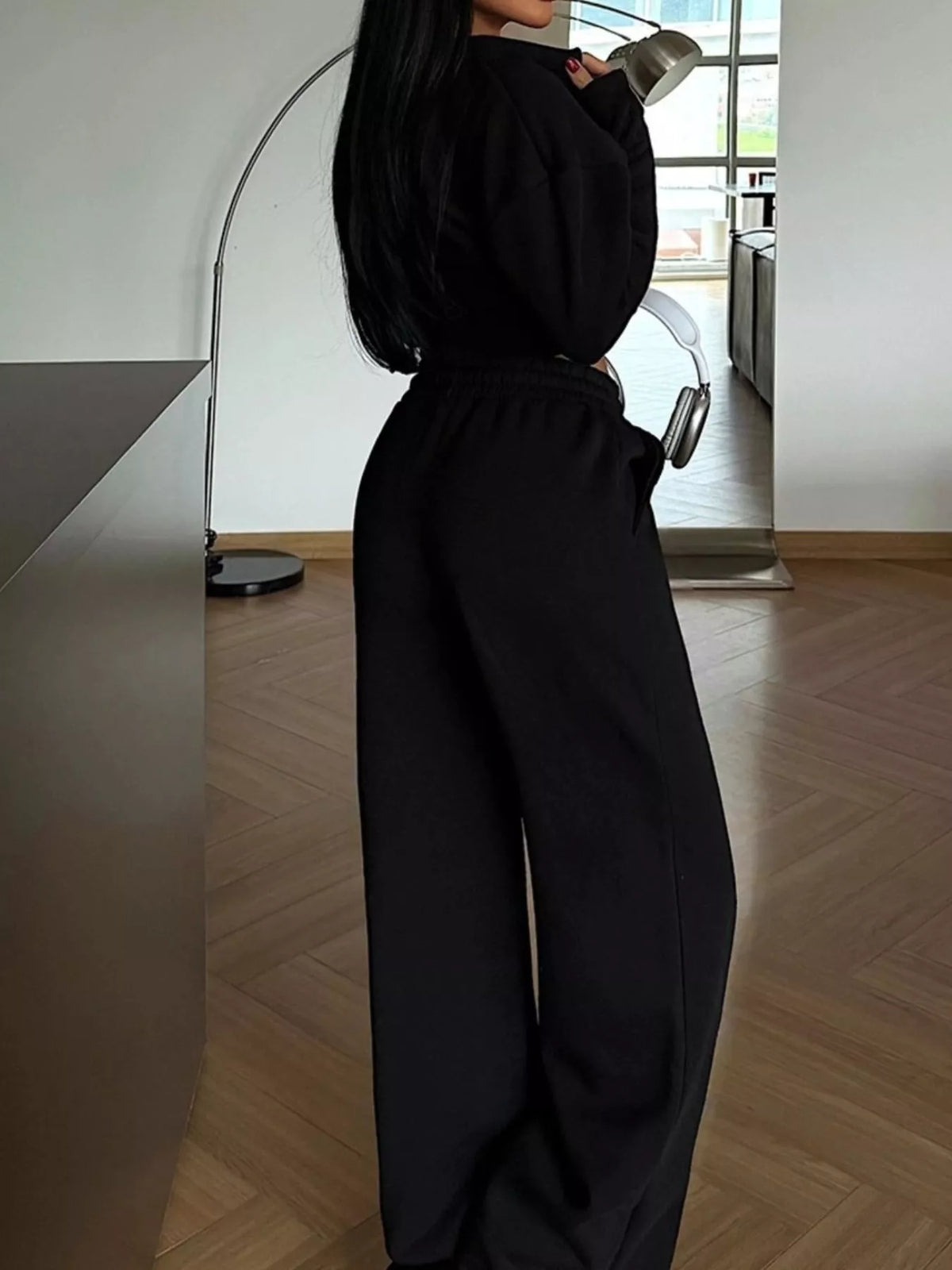 Women's Zip-Up Crop Jacket and Wide-Leg Pants Set