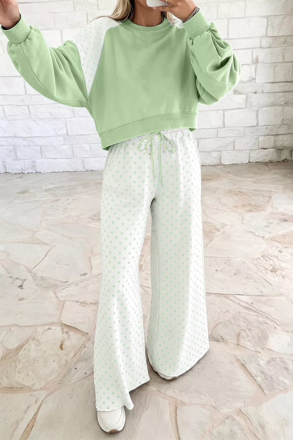 Women's Gum Leaf Polka Dot Color-Block Top and Pants Set - Gum Leaf