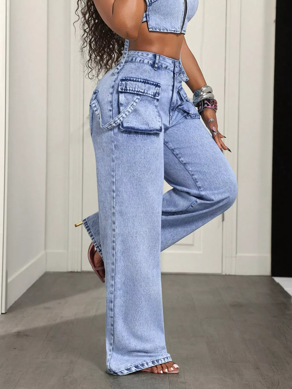 Women's Blue High-Waisted Wide-Leg Cargo Jeans - Blue