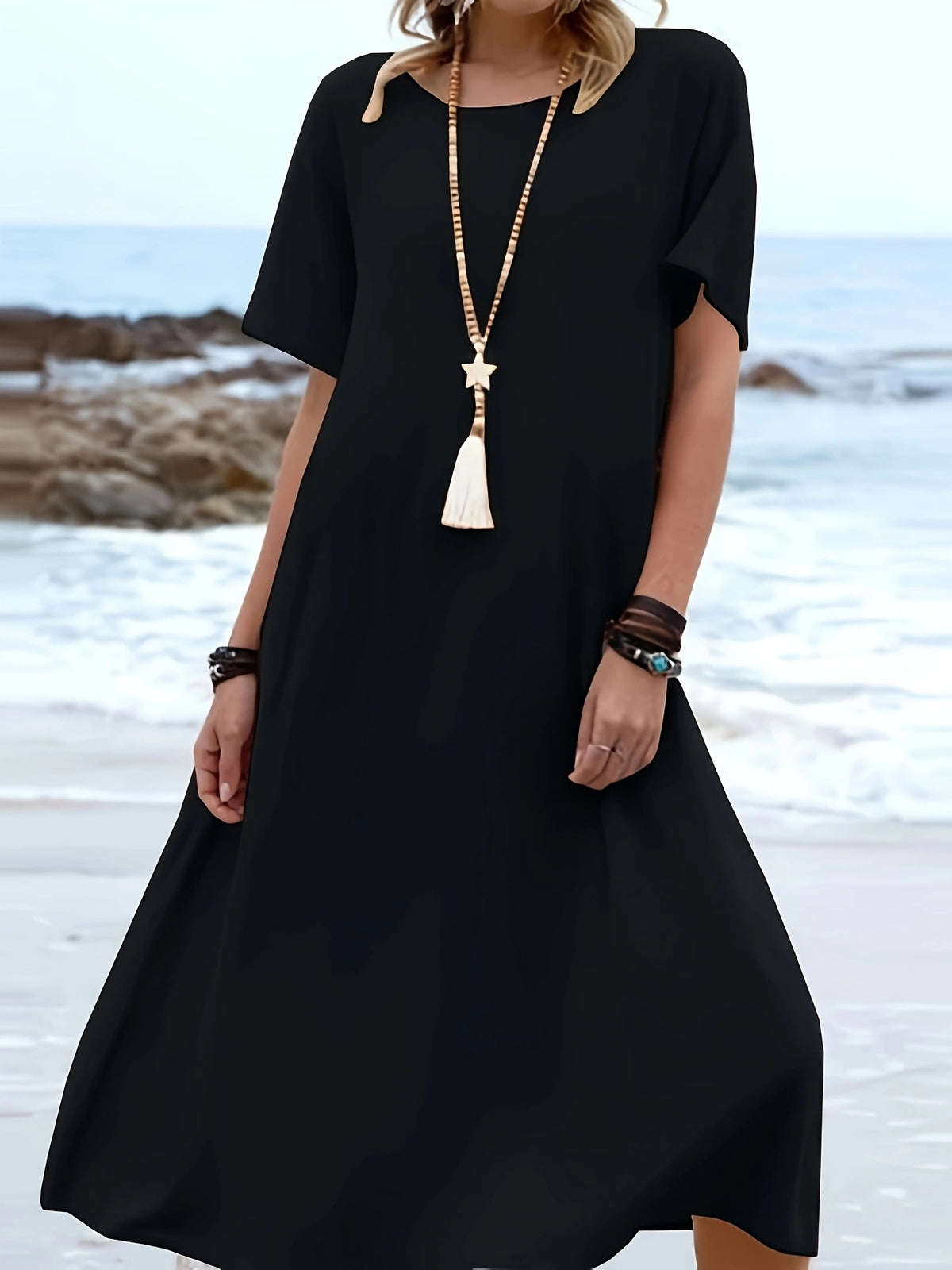 Summer Popular Resort Style Solid Color Round Neck Short-Sleeved Dress
