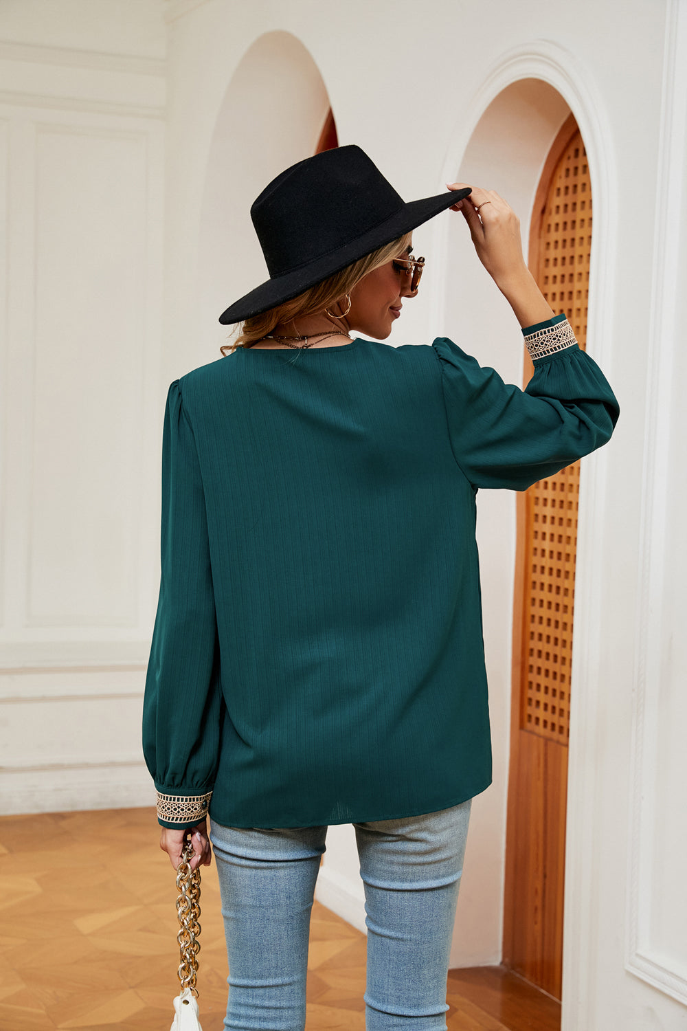 Women's Contrast Puff Sleeve Blouse