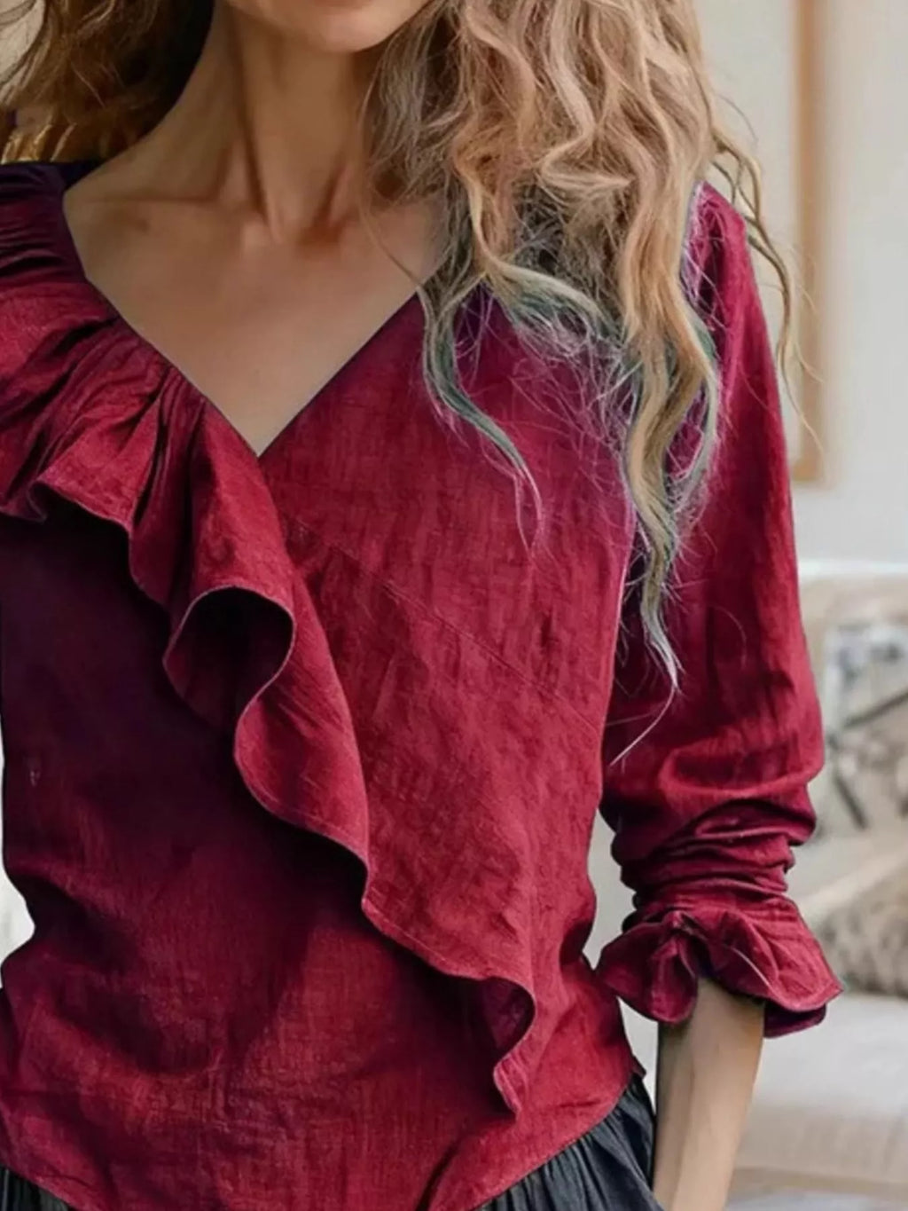 Women's V-Neck Ruffled Long Sleeve Blouse