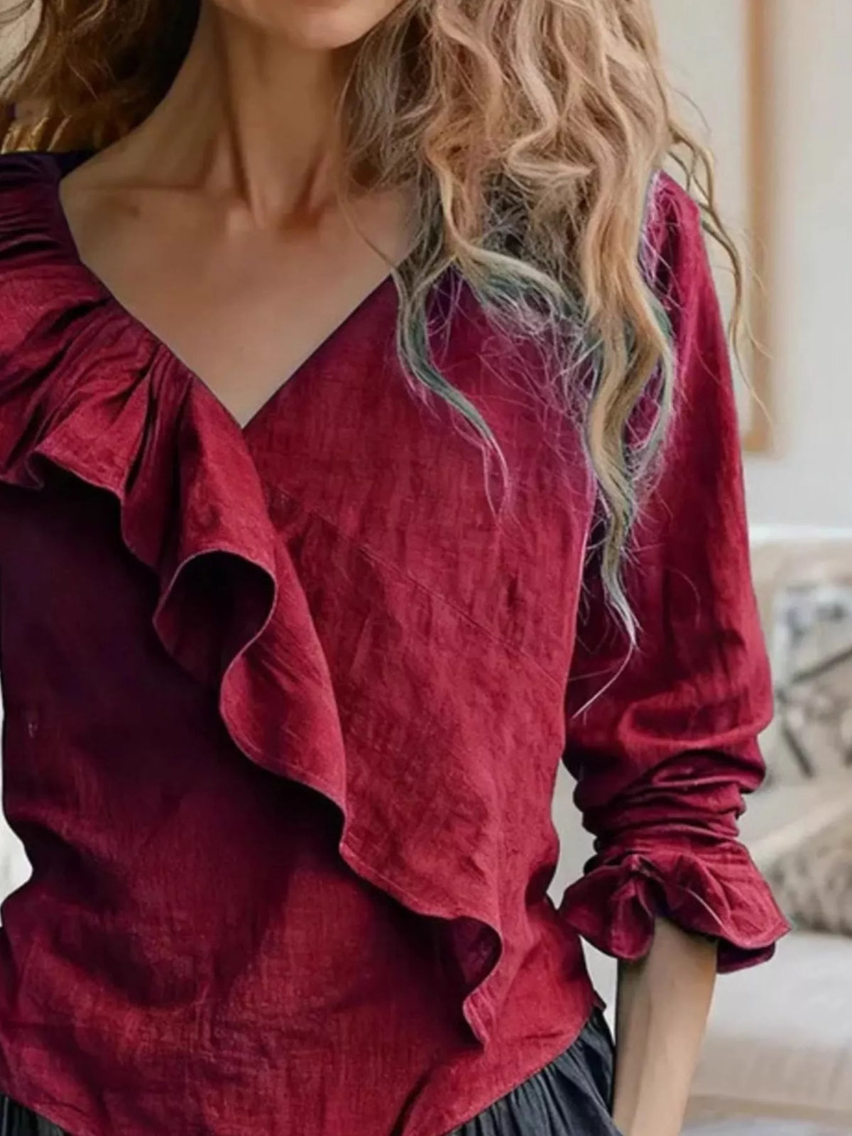 Women's V-Neck Ruffled Long Sleeve Blouse