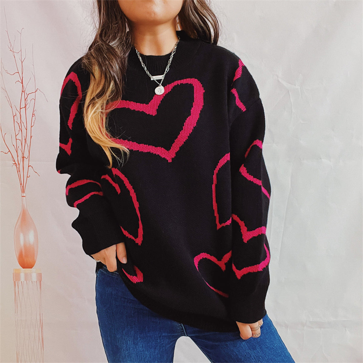Women's Heart Pattern Long Sleeve Sweater - Black