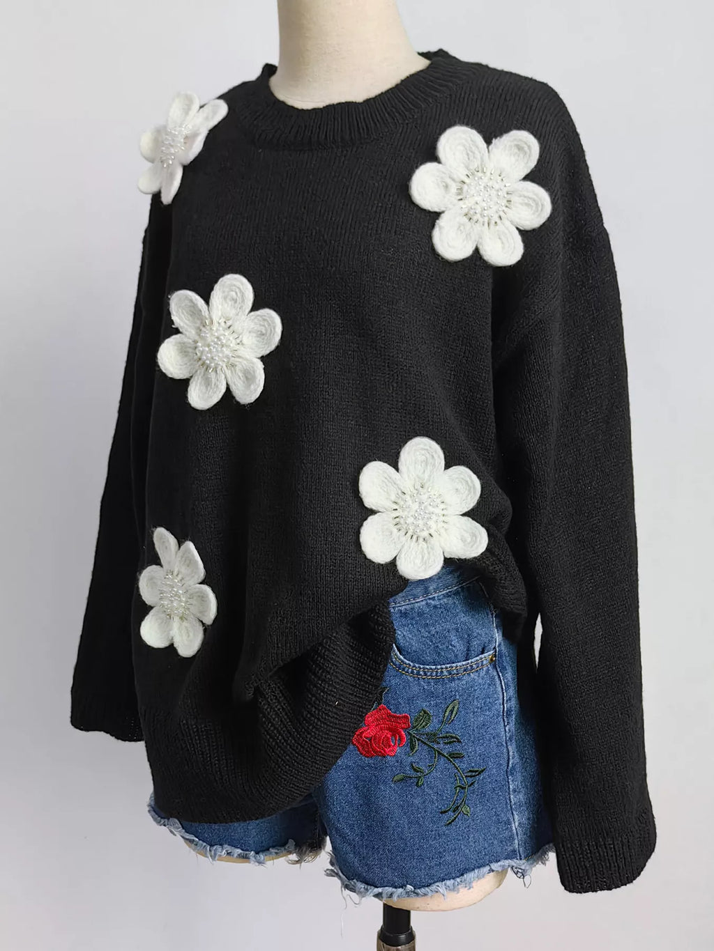 Women's Floral Applique Crew Neck Sweater