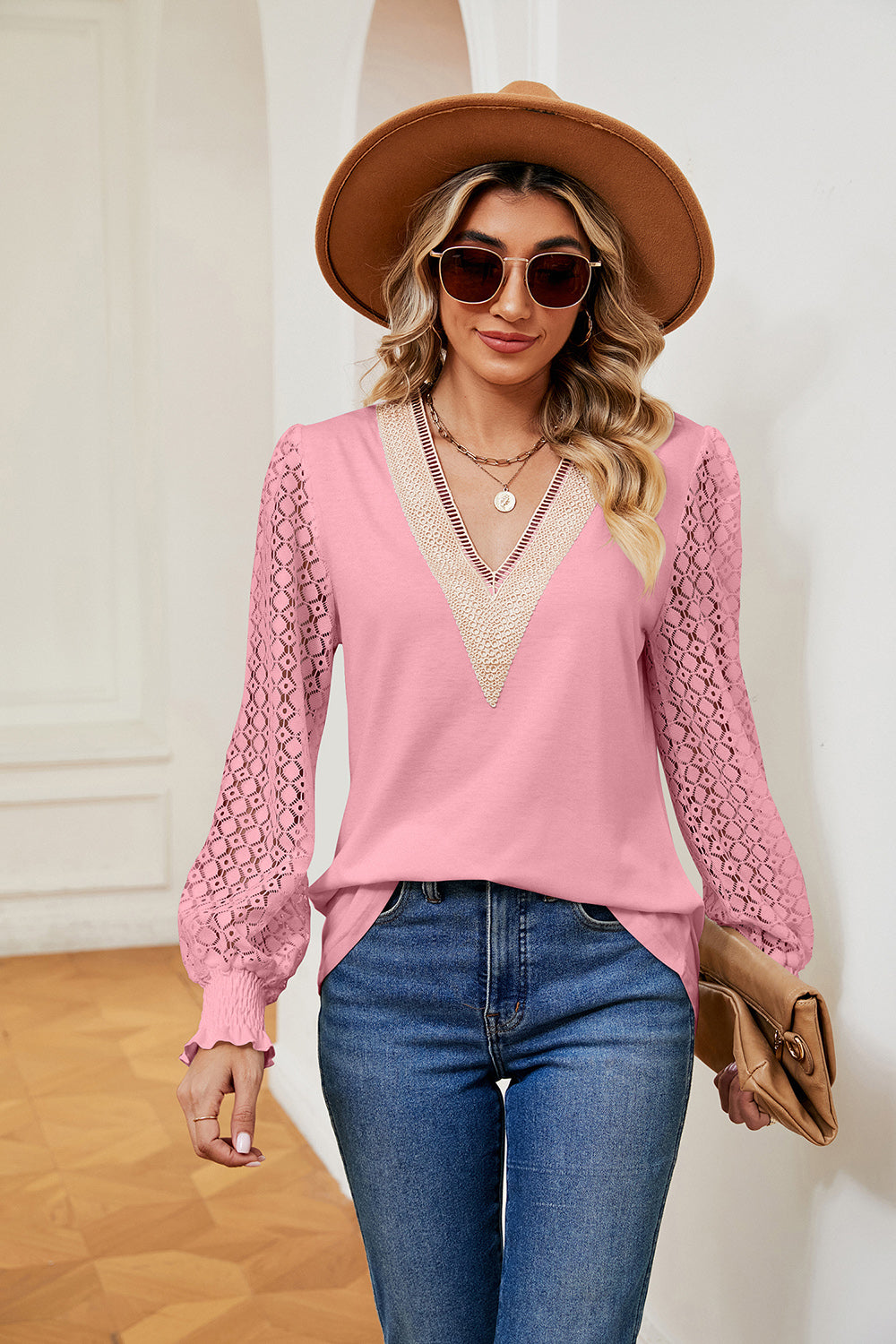 Women's Contrast V-Neck Long Sleeve Blouse