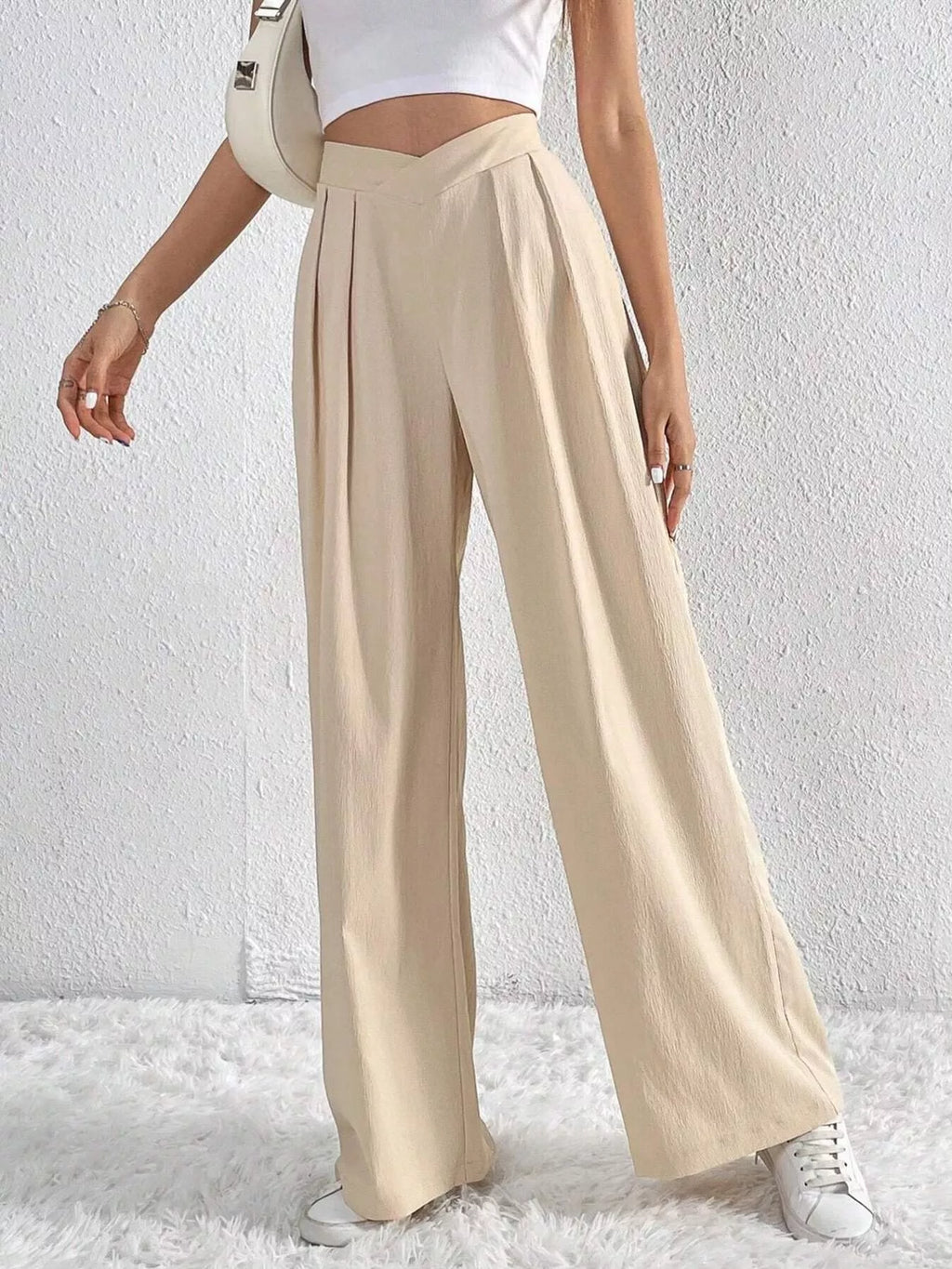 Women's Pleated Wide Leg Pants - Apricot