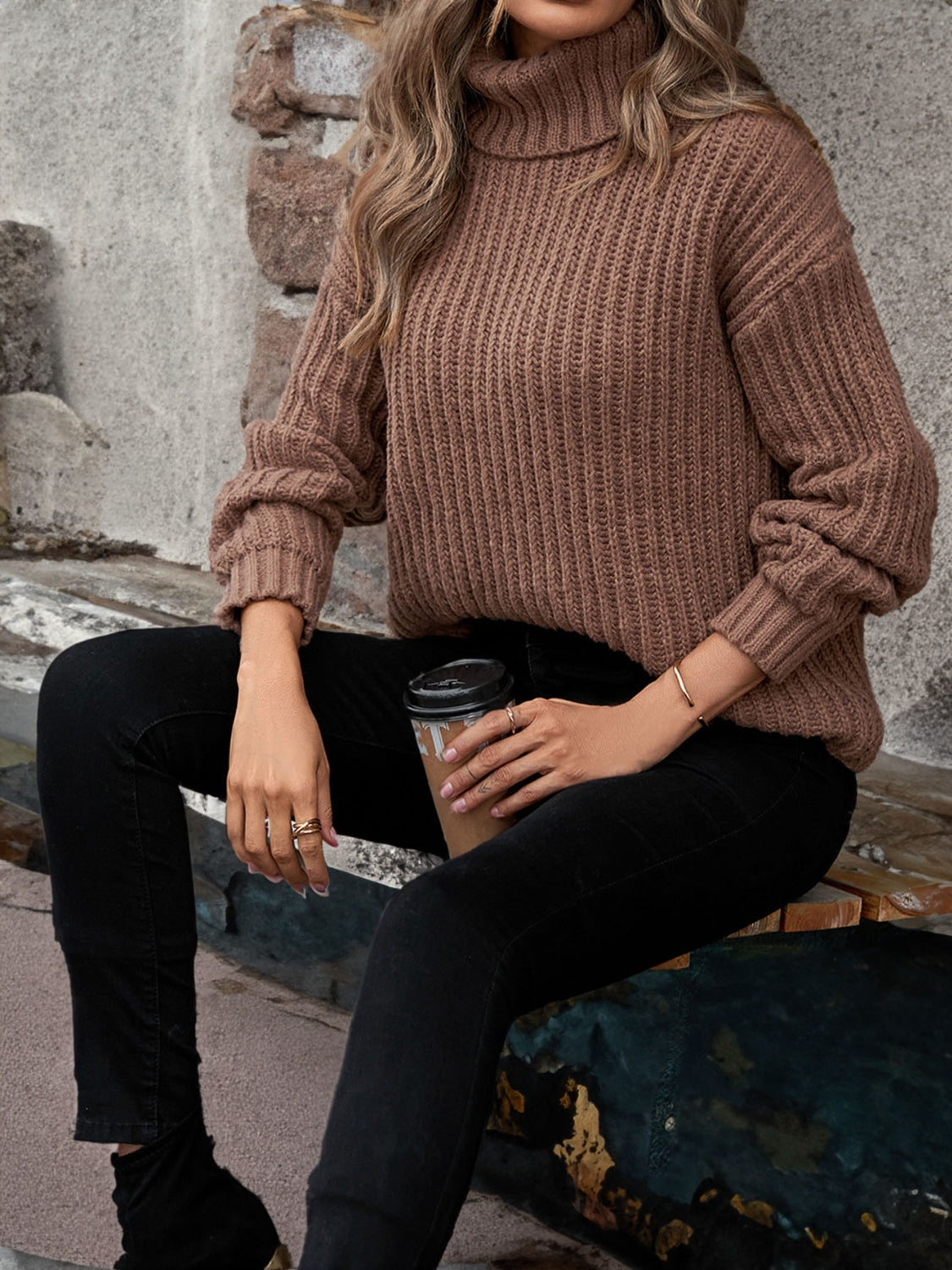 Women's Caramel Turtleneck Rib-Knit Sweater - Caramel