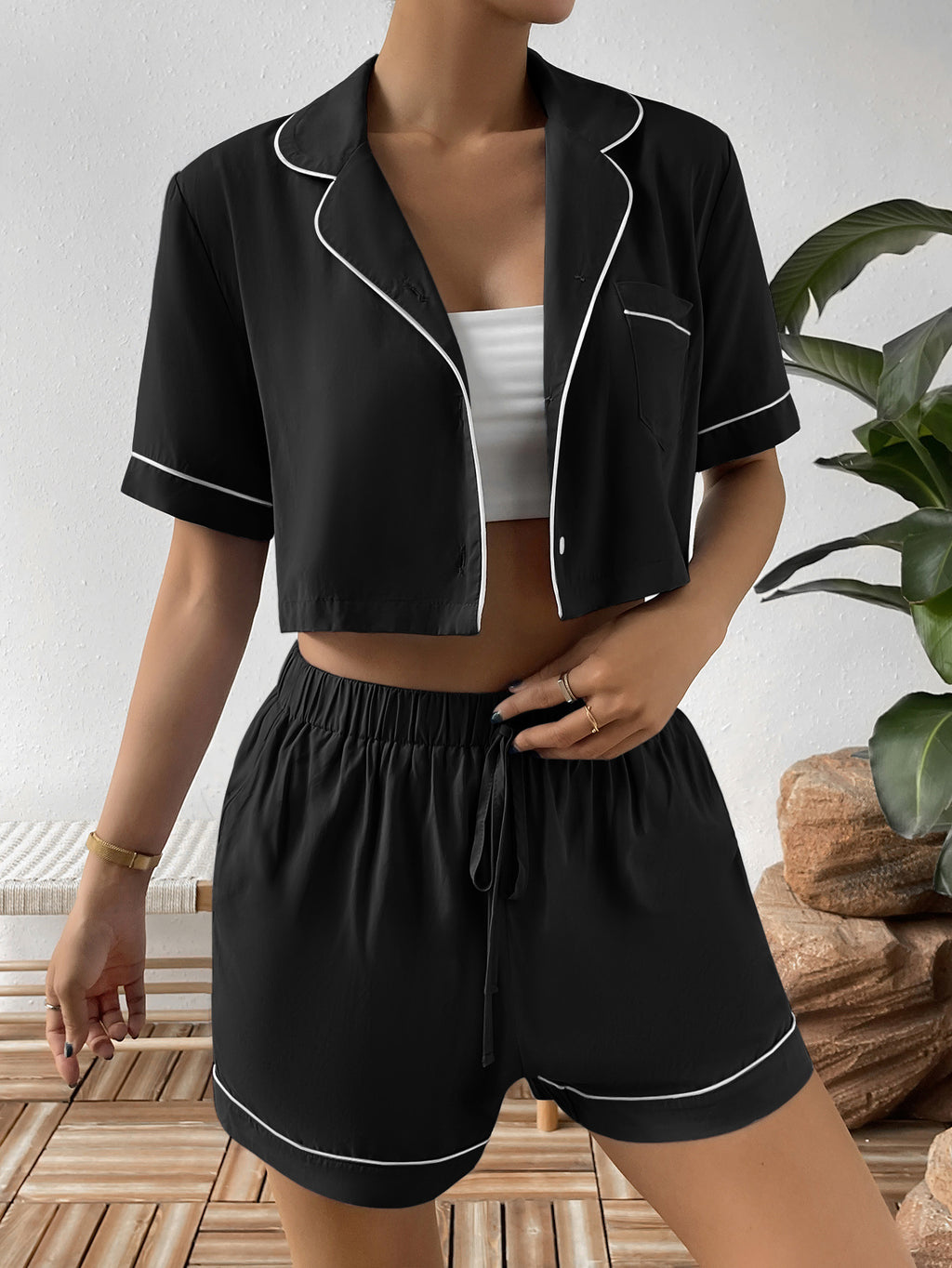 Women's Contrast Lapel Collar Cropped Shirt and Shorts Lounge Set