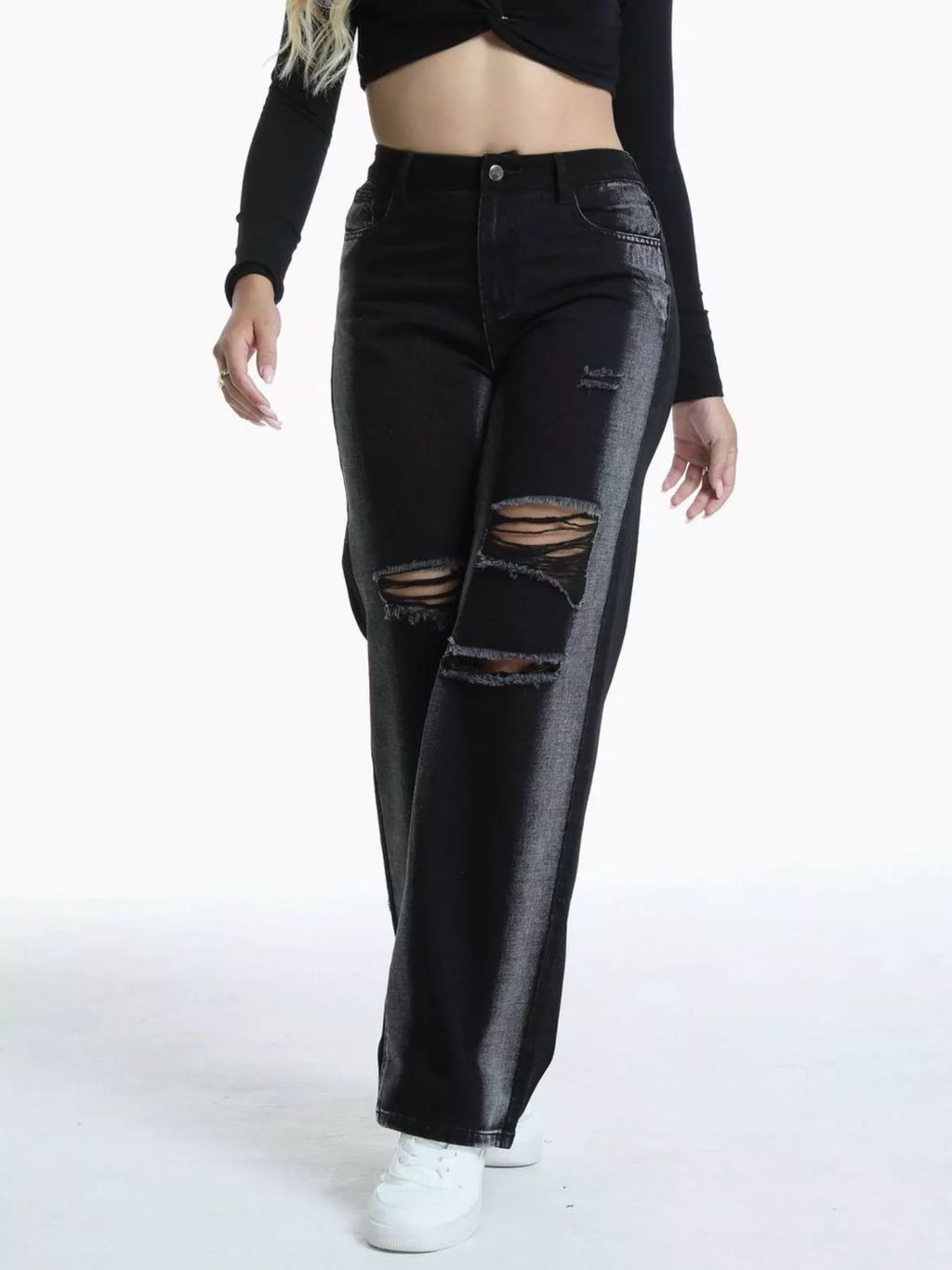 Women's Black Distressed Wide-Leg Jeans - Black