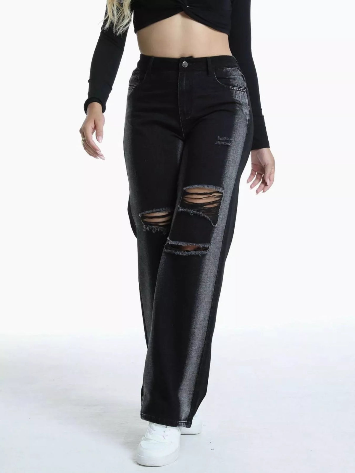 Women's Black Distressed Wide-Leg Jeans - Black