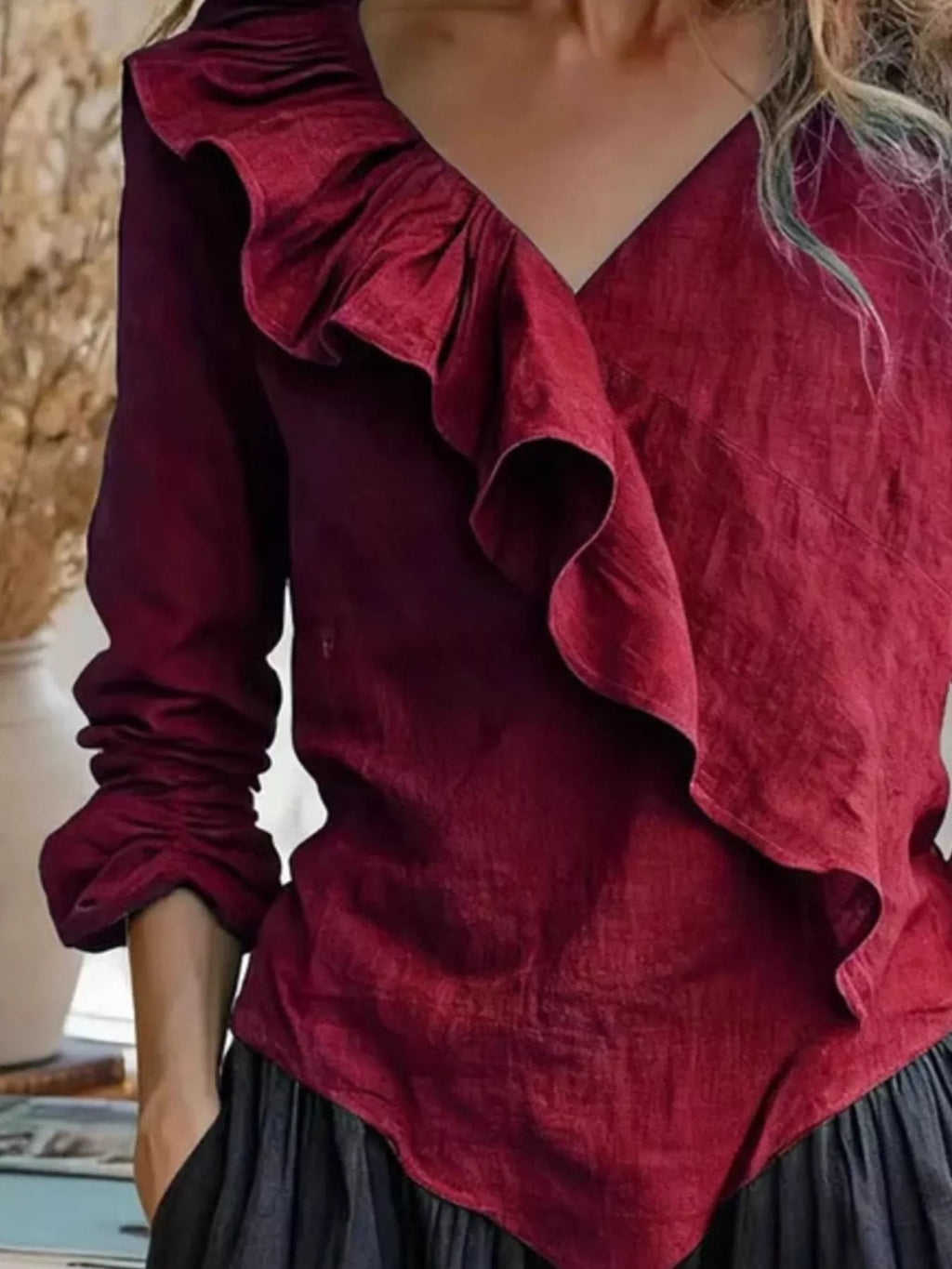 Women's V-Neck Ruffled Long Sleeve Blouse