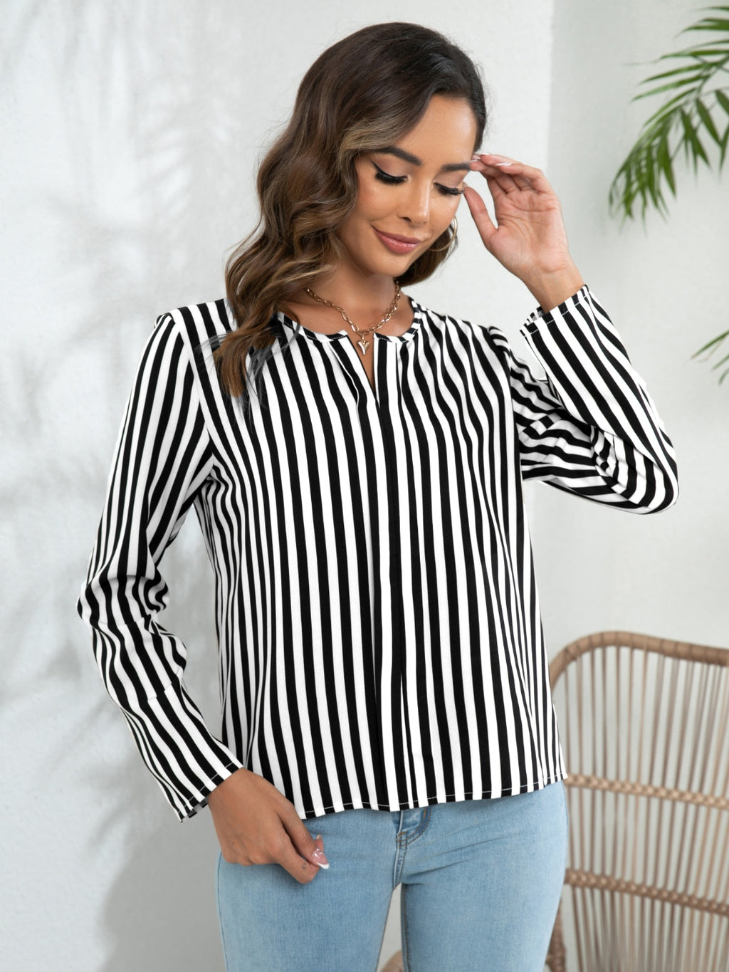 Women's Striped Long Sleeve Notched Blouse - White
