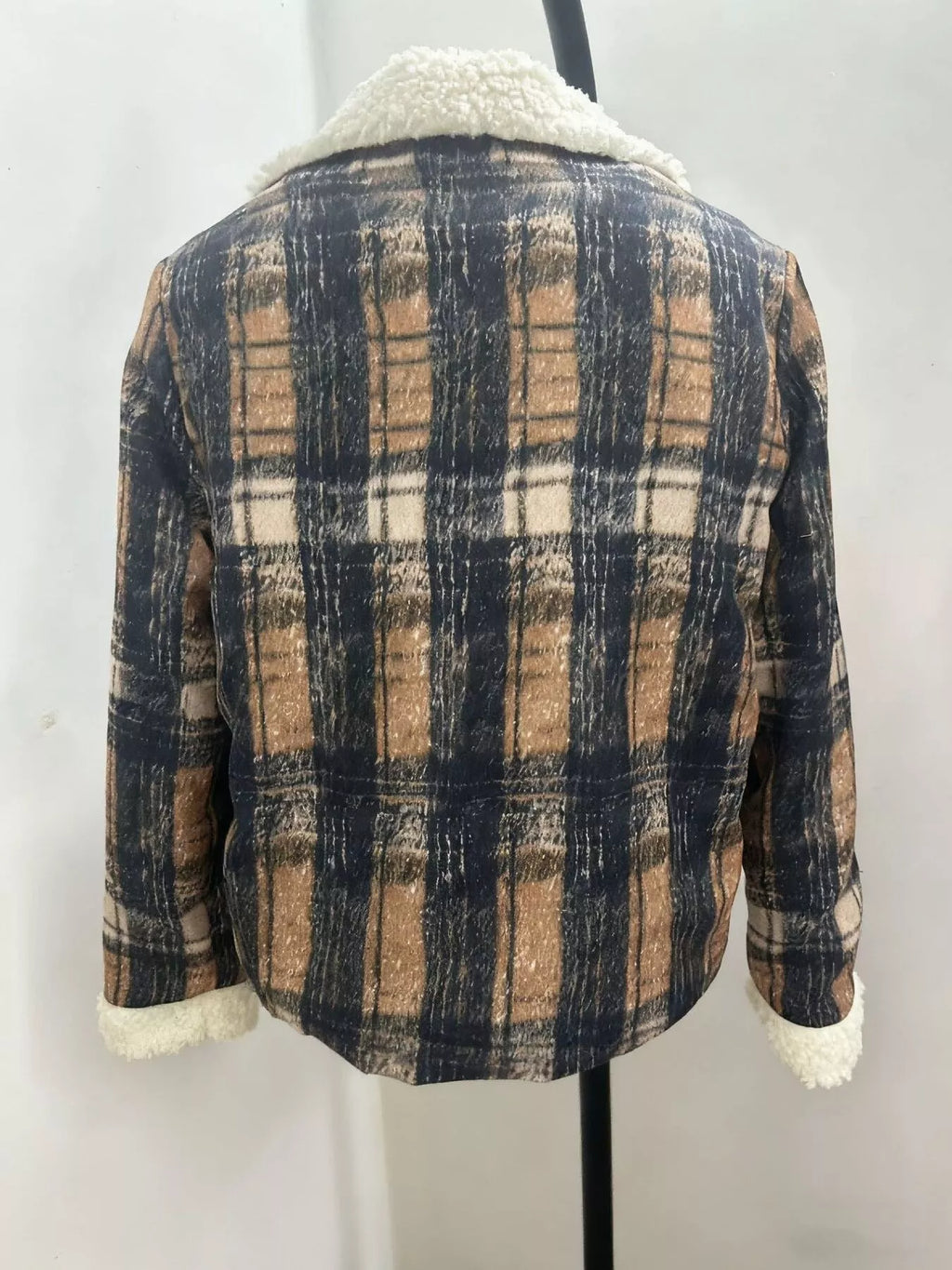 Women's Sherpa-Lined Plaid Button-Down Outerwear - Plaid