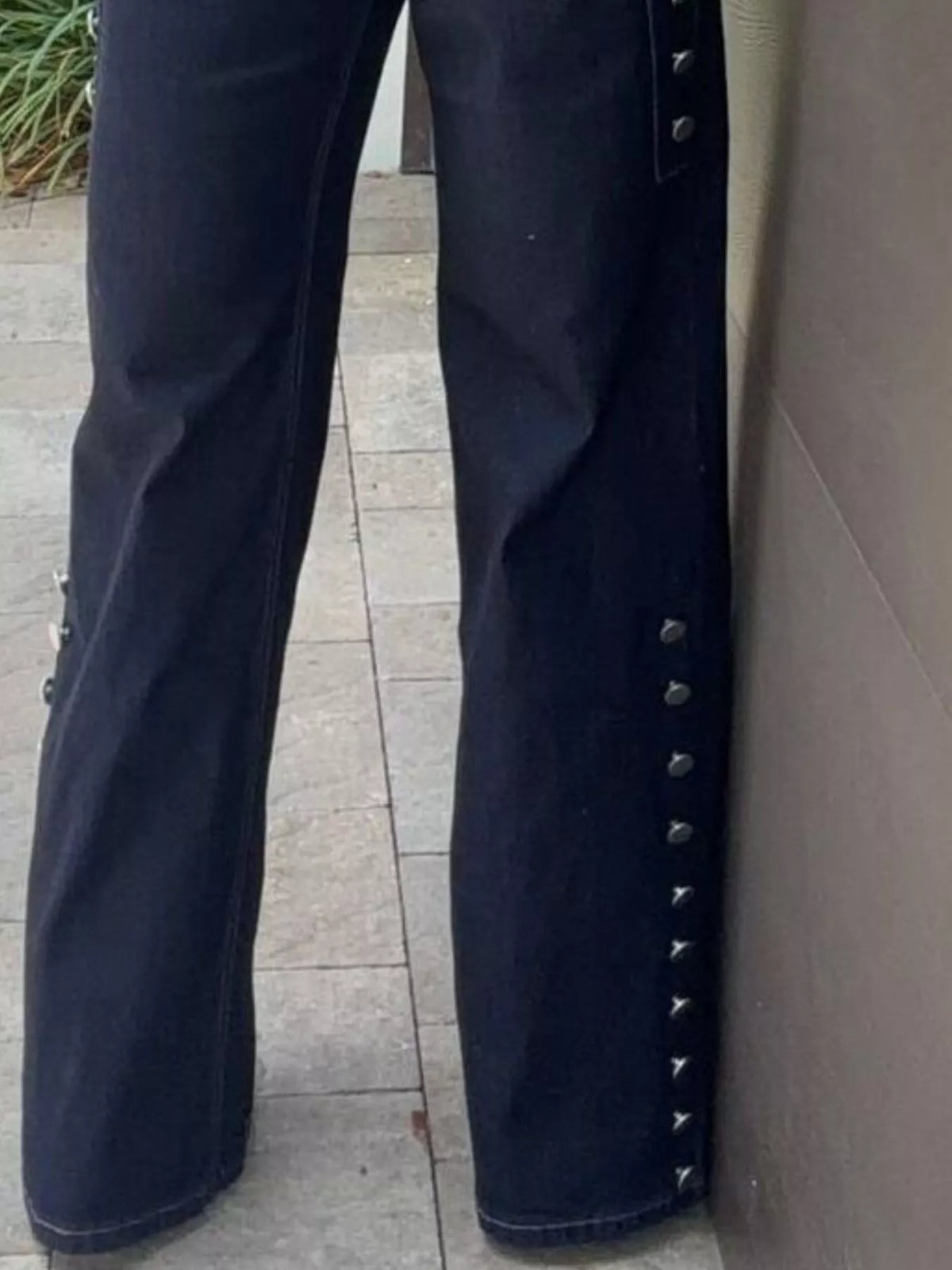 Women's Dark Blue Decorative Button High-Waisted Wide-Leg Jeans - Dark Blue