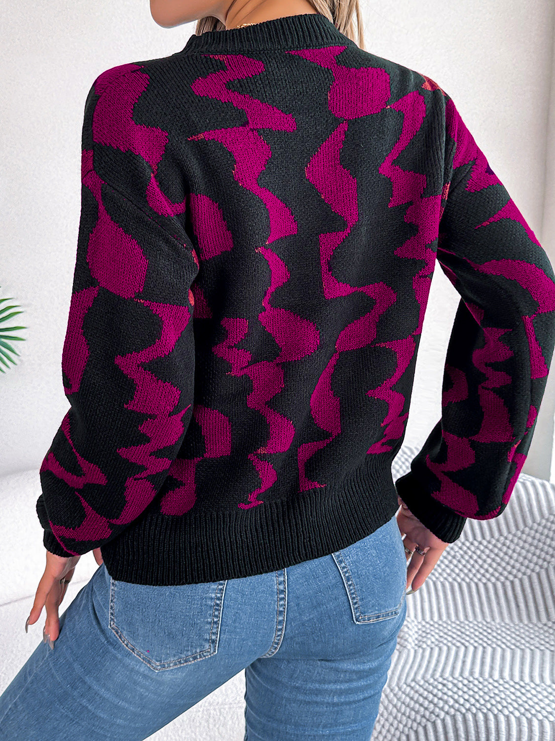 Women's Round Neck Long Sleeve Sweater