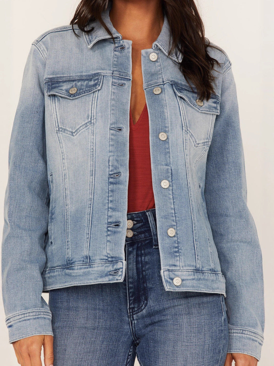 Women's Light blue Classic Light Wash Relaxed Denim Jacket - Light blue